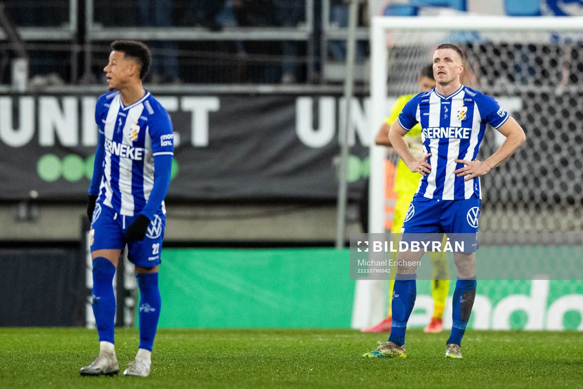 IFK Göteborgs Tobias Sana och Calle Johansson deppar