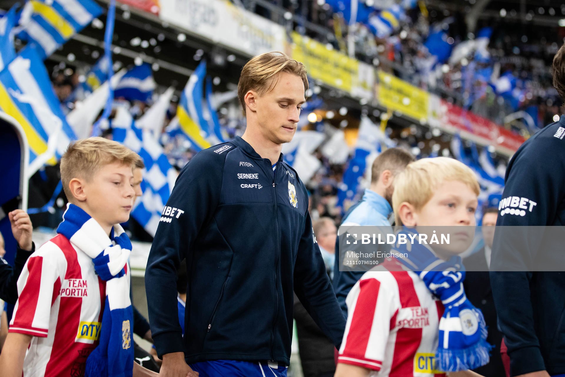 IFK Göteborgs Oscar Wilhelmsson innan fotbollsmatchen i