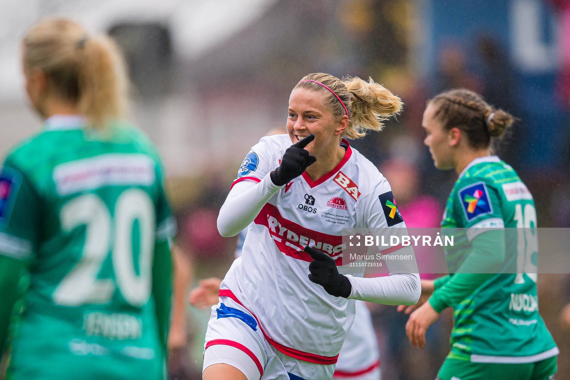 Maria Dybwad Brochmann of Sandviken celebrates after scoring the 3-0 goal during the Toppserien football match between Sandviken and Klepp on November 7, 2021 in Bergen.