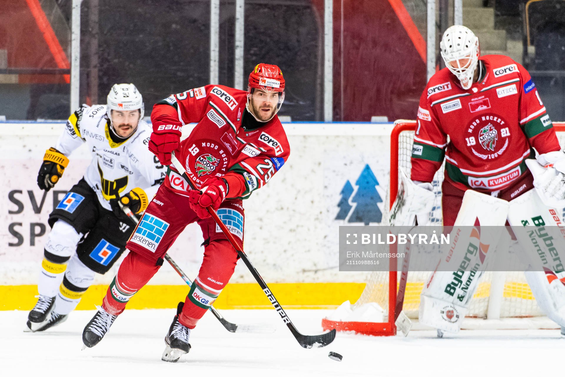 Västerås Alexandre Lavoie och Modos Sam Vigneault