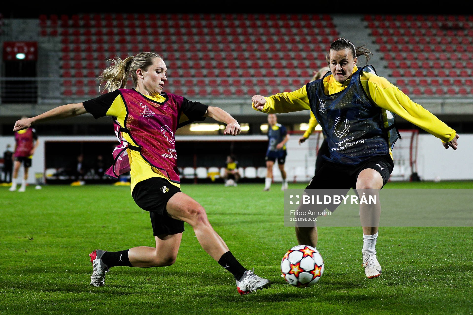 Elin Rubensson and Milica Mijatovic of Häcken