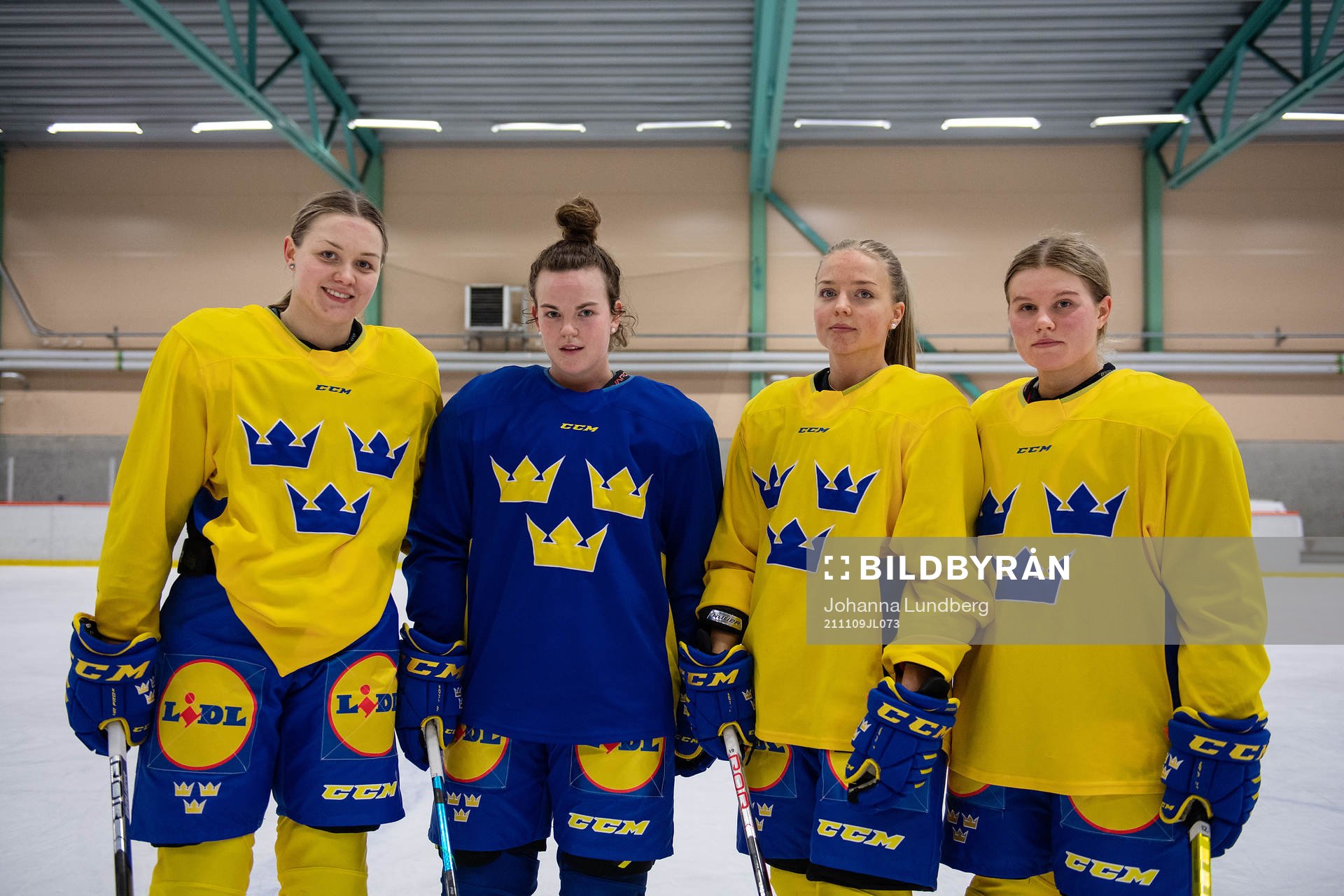 Brynäs Josefin Bouveng, Emma Muren, Mina Waxin och Maja