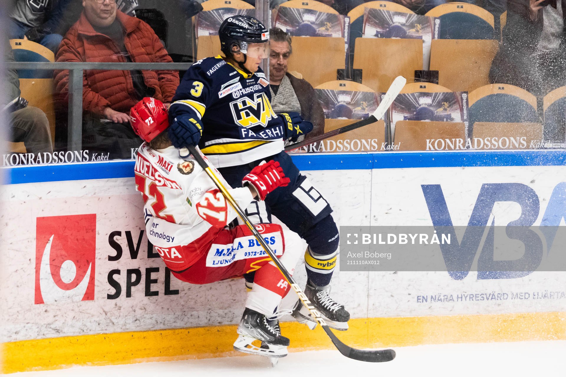 s Daniel Bertov och Troja/Ljungbys Jesper Emanuelsson