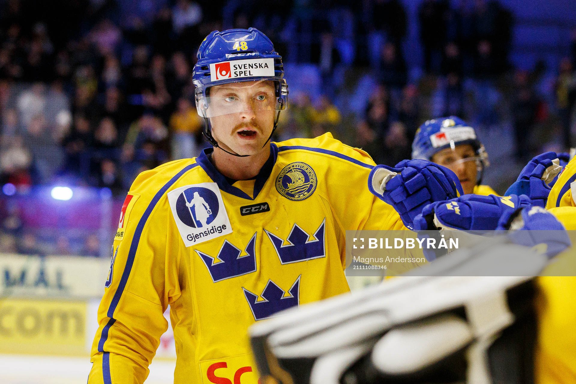 Sveriges Carl Klingberg jublar
