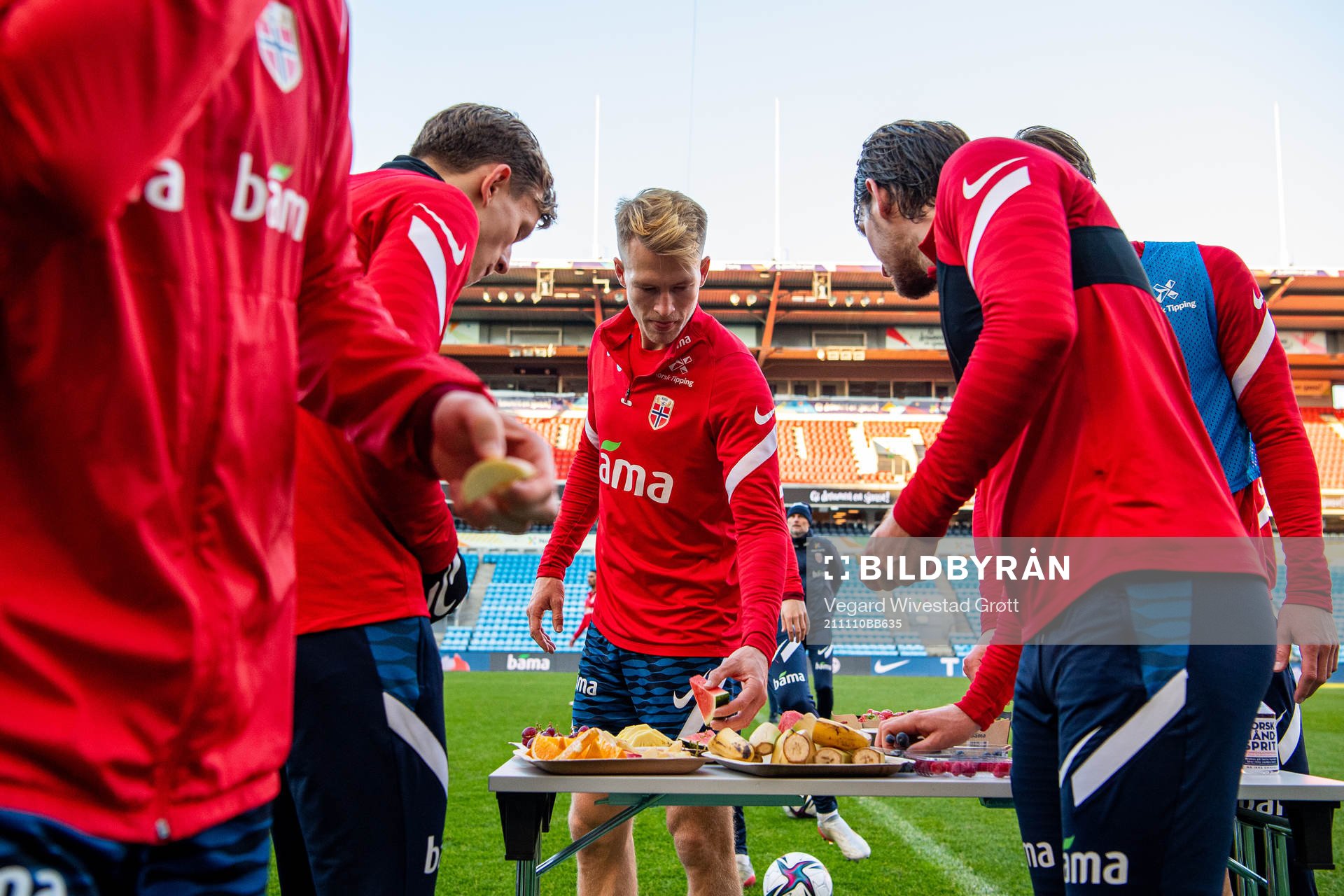 Andreas Hanche-Olsen of the Norwegian national football team during a training session on November 10, 2021 in Oslo.