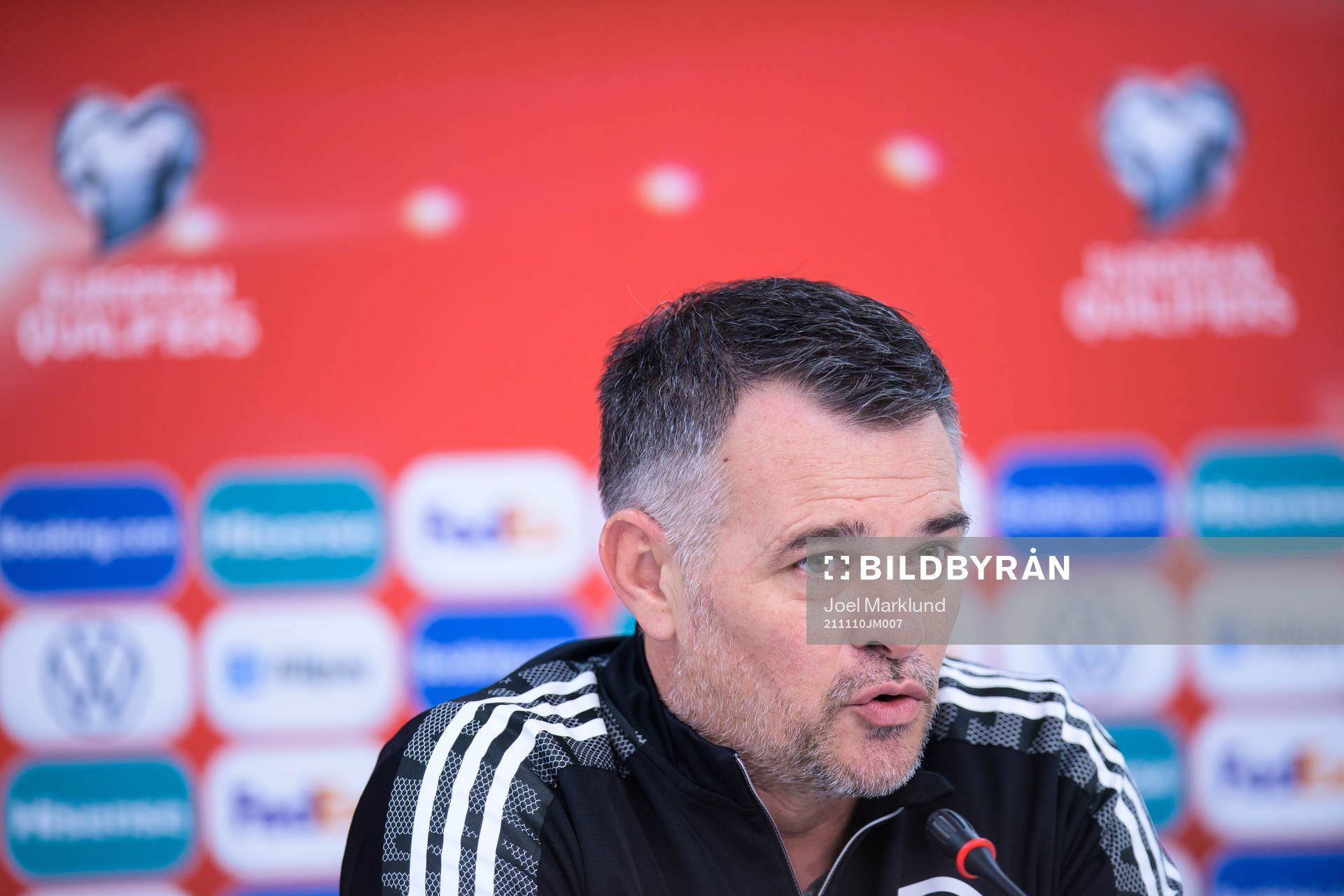 Head coach Willy Sagnol of the Georgian national football