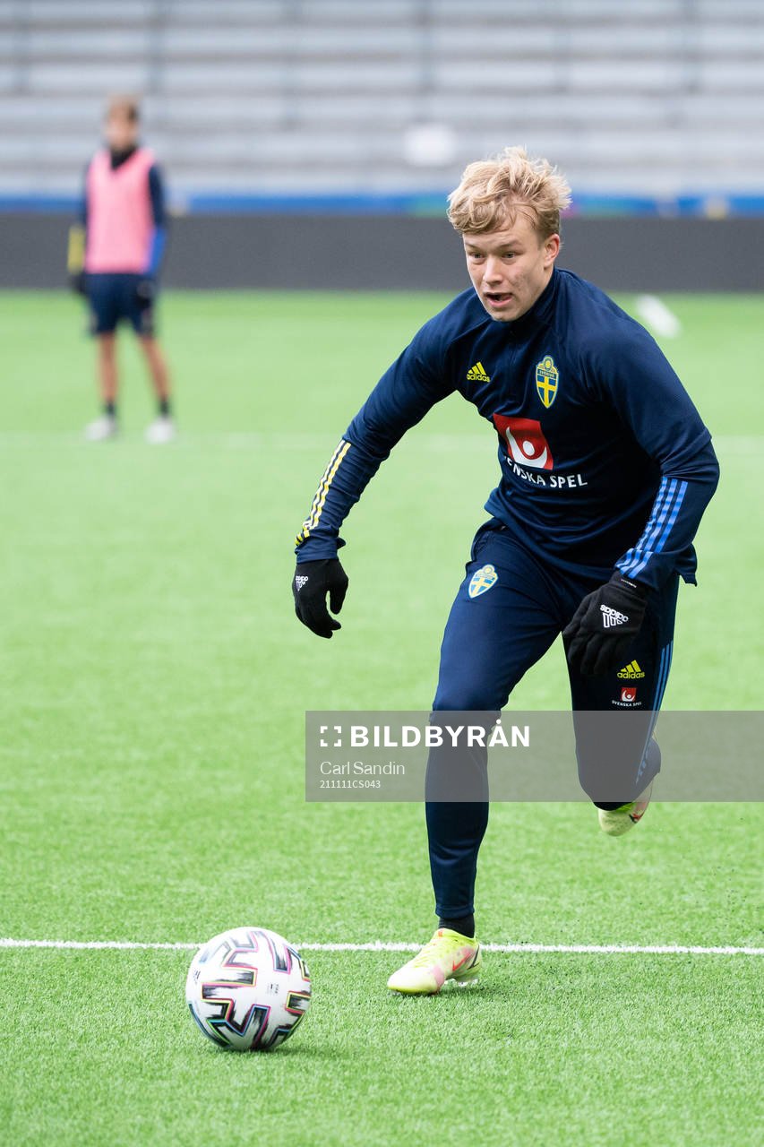 Daniel Svensson