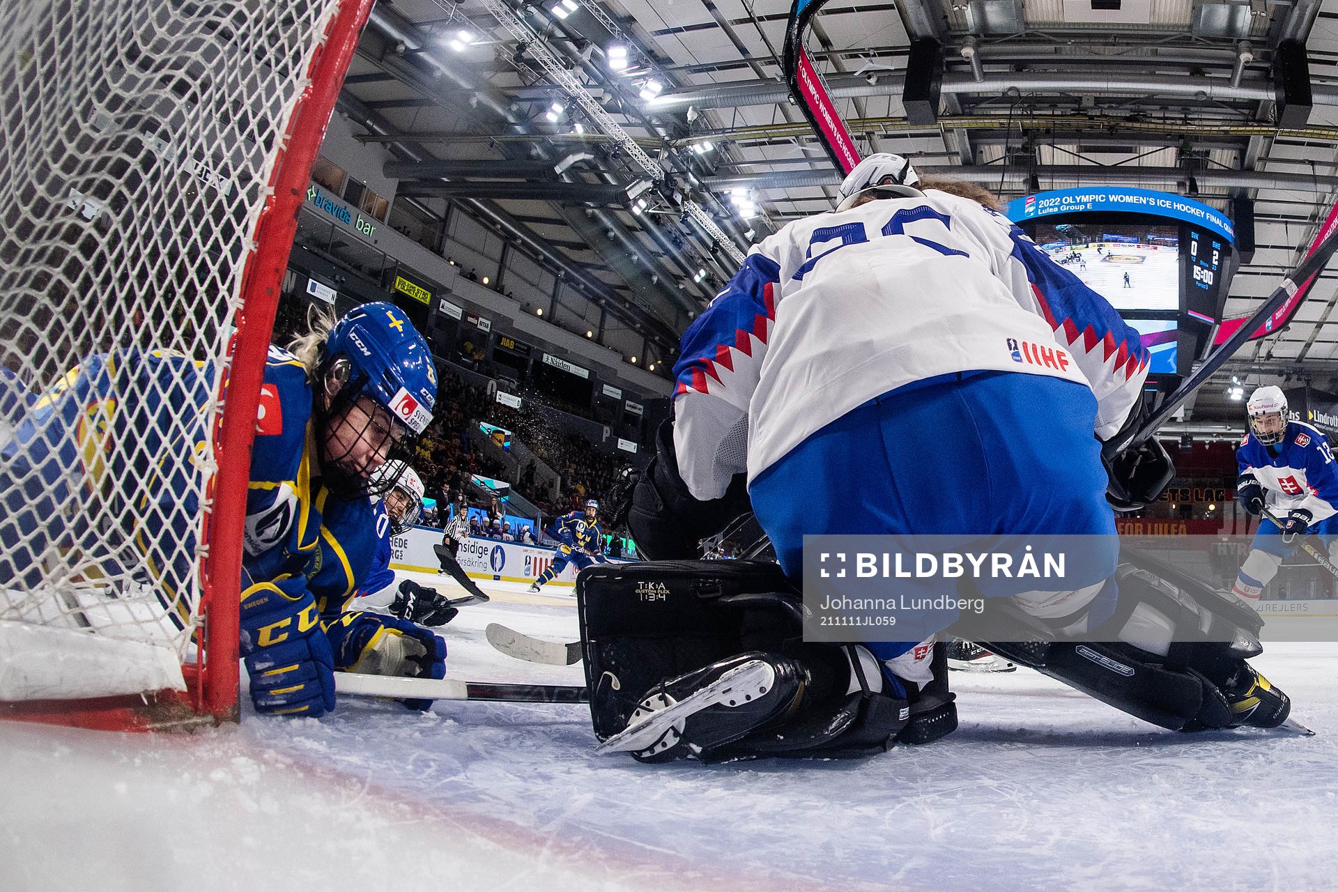 Lina Ljungblom of Sweden and goalkeeper Nikola Zimkova of