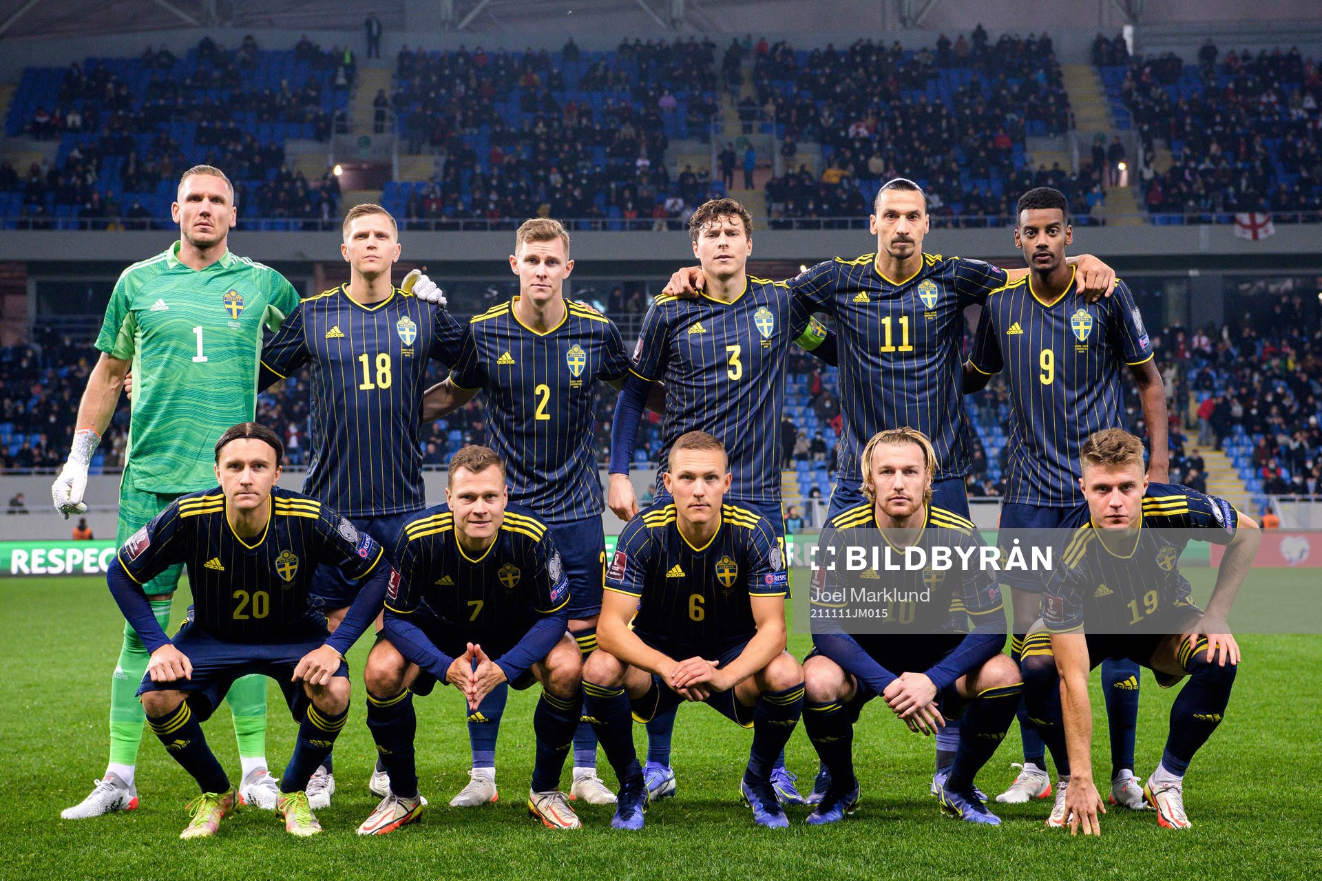 The starting eleven of Sweden pose for a team photo