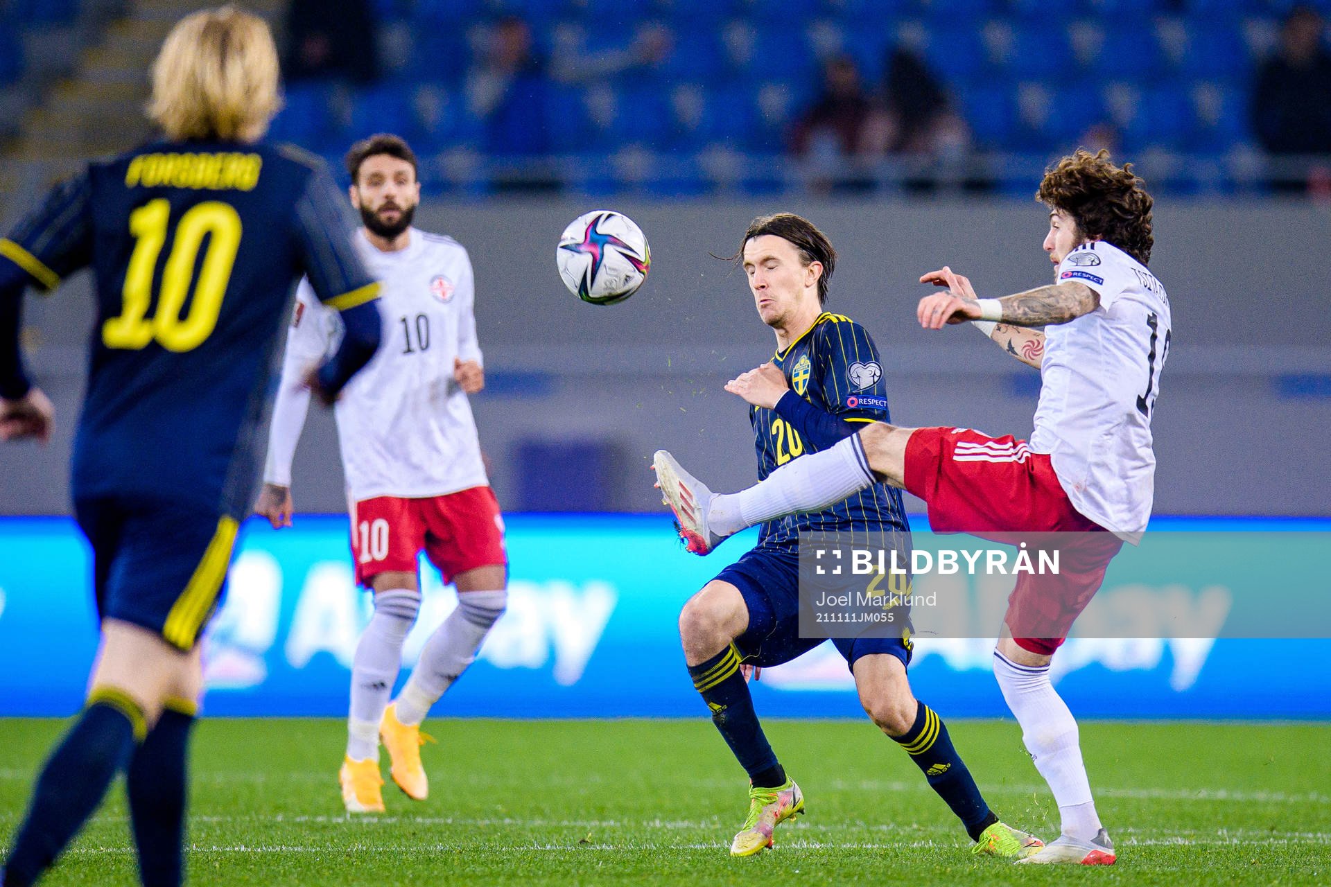 Kristoffer Olsson of Sweden against Giorgi Tsitaishvili of