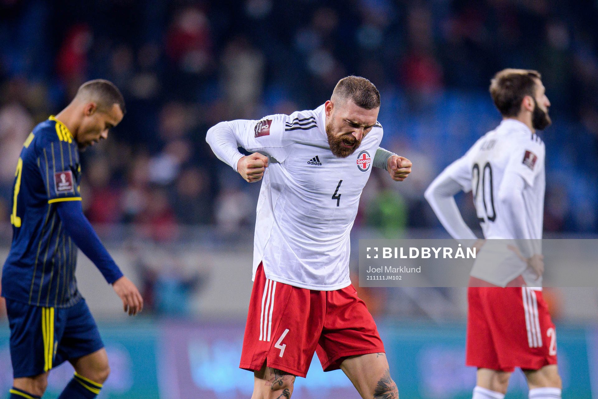 Guram Kashia of Georgia celebrates