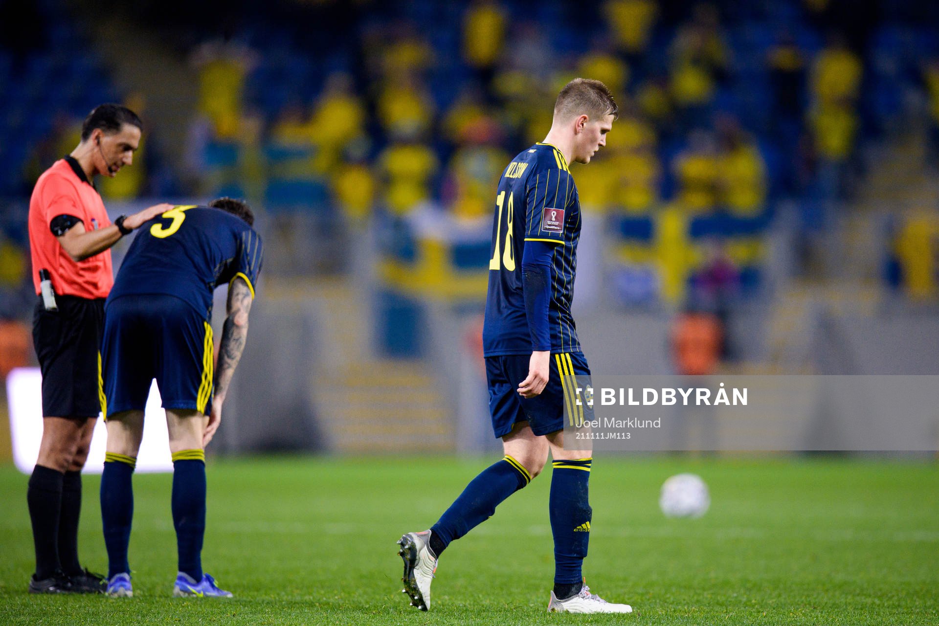 Victor Nilsson Lindelöf and Joakim Nilsson of Sweden looks