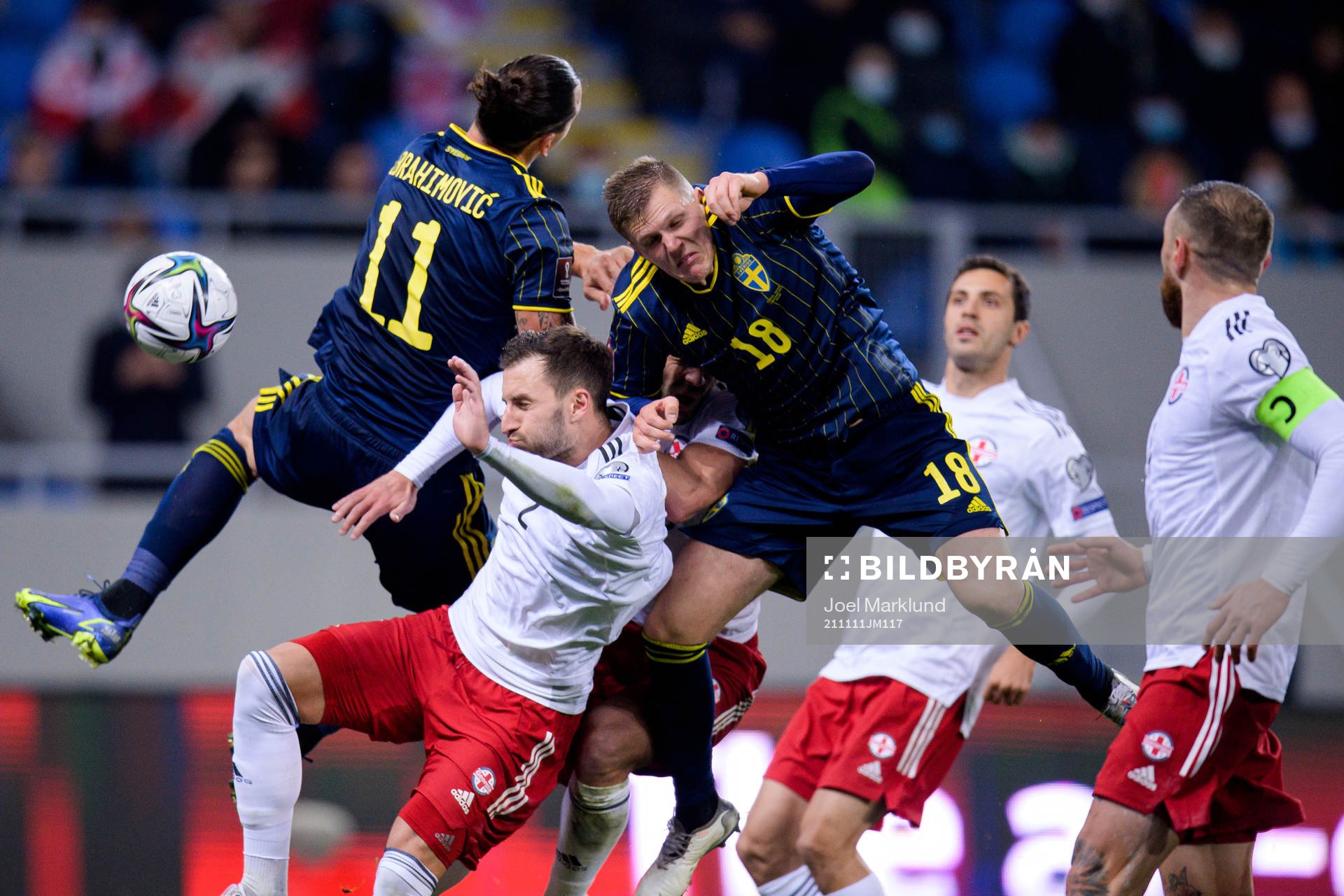 Zlatan Ibrahimovic and Joakim Nilsson of Sweden against