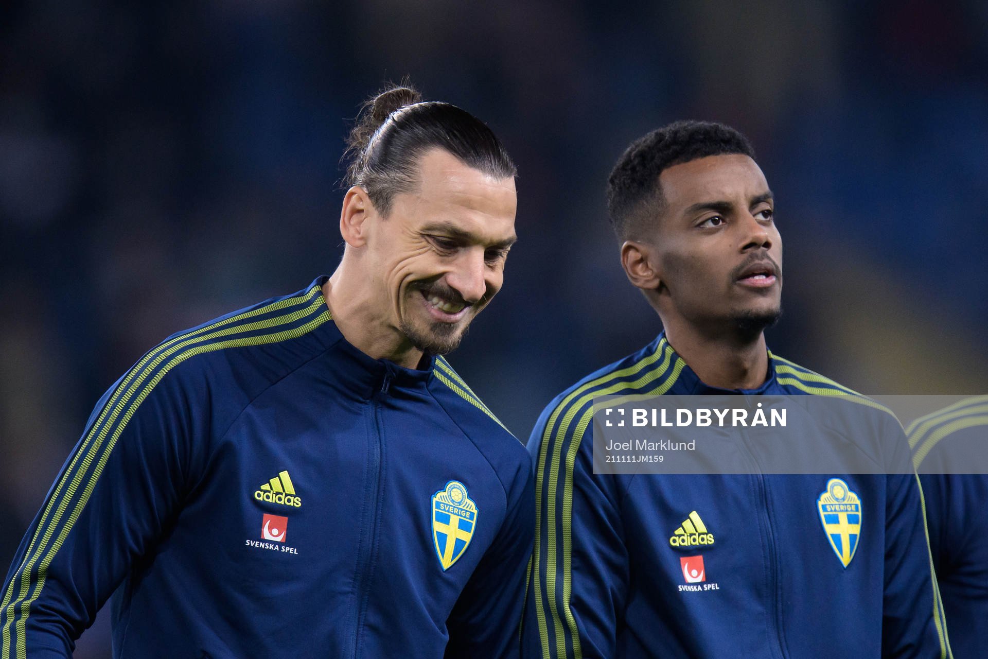 Zlatan Ibrahimovic and Alexander Isak of Sweden