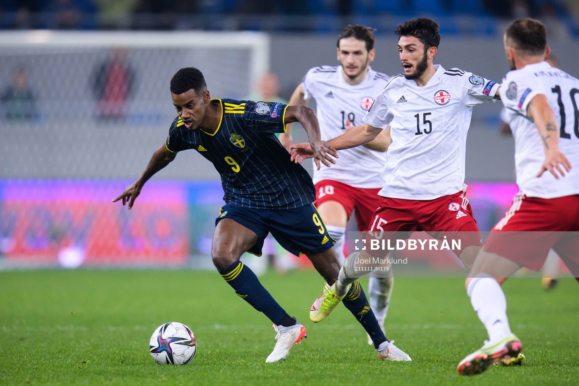 Alexander Isak of Sweden and Irakli Azarov of Georgia
