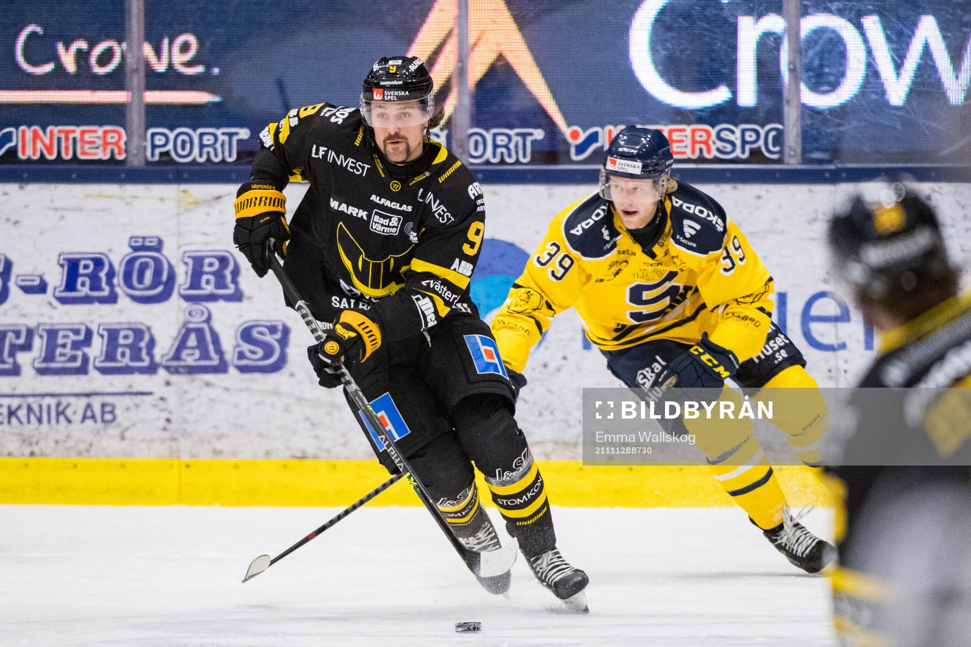 Västerås Mikael Frycklund och Södertäljes Brett Pollock