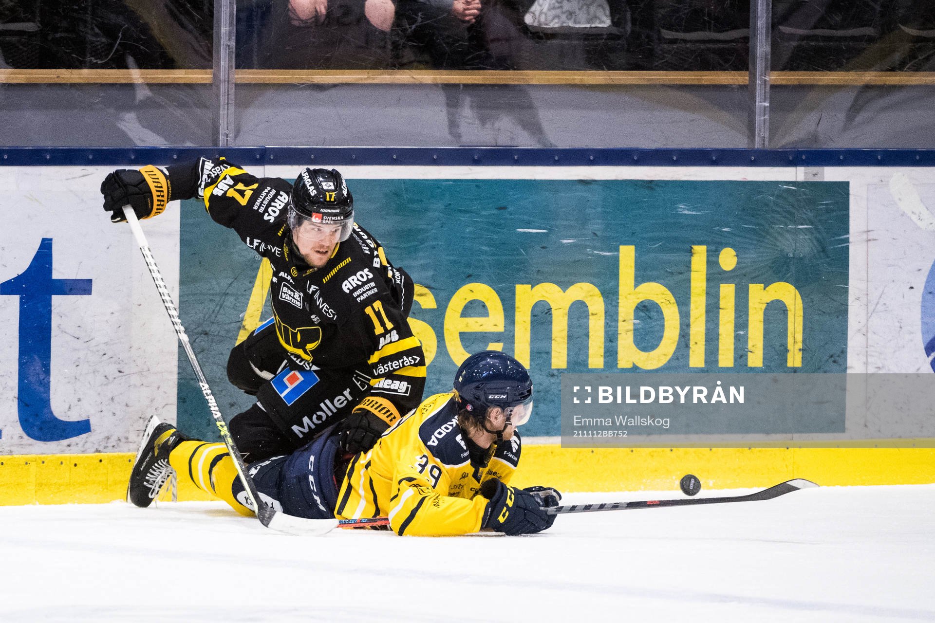 Västerås Anton Svensson och Södertäljes Brett Pollock