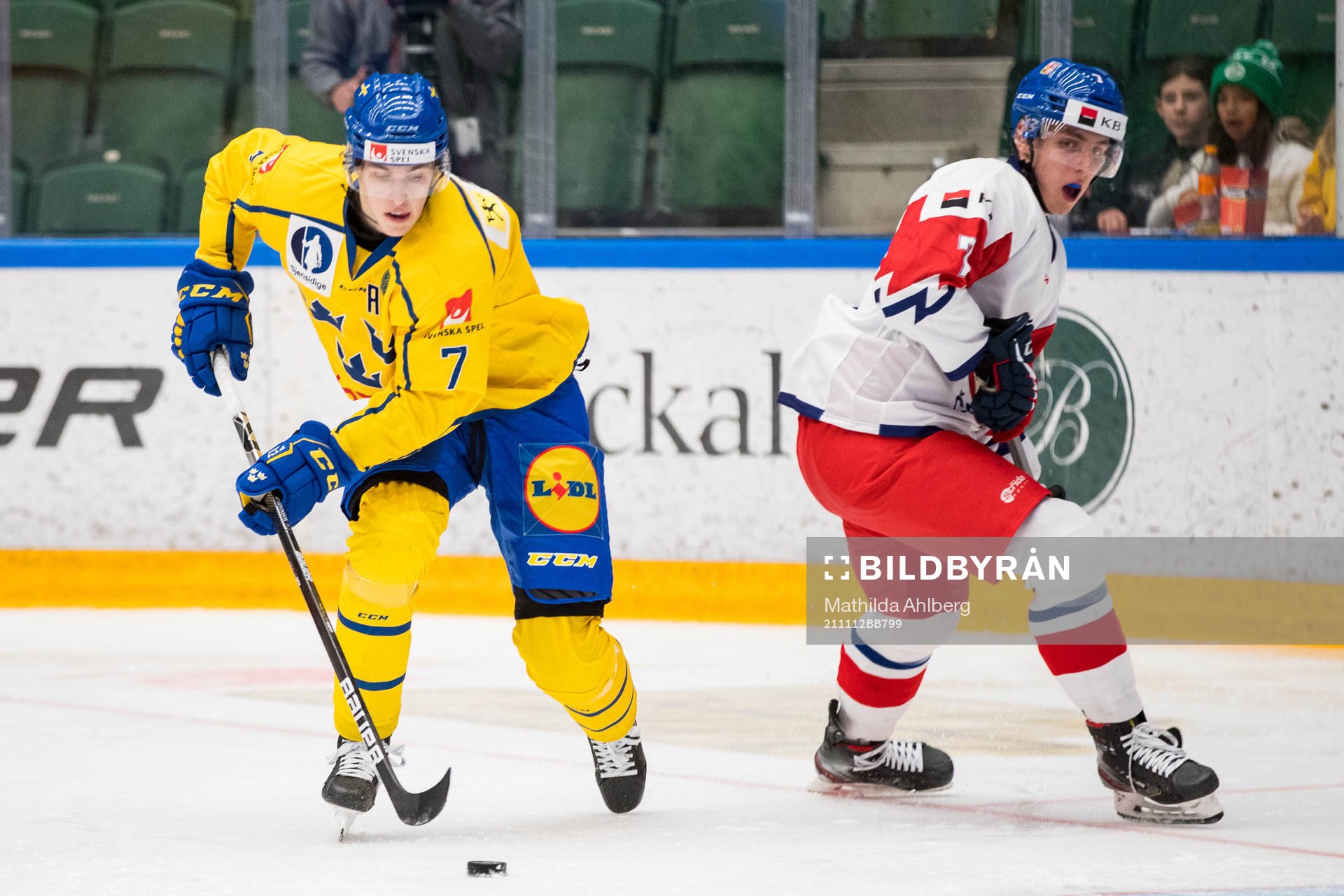 Simon Edvinsson of Sweden and Maten Pinkas of Czech Republic