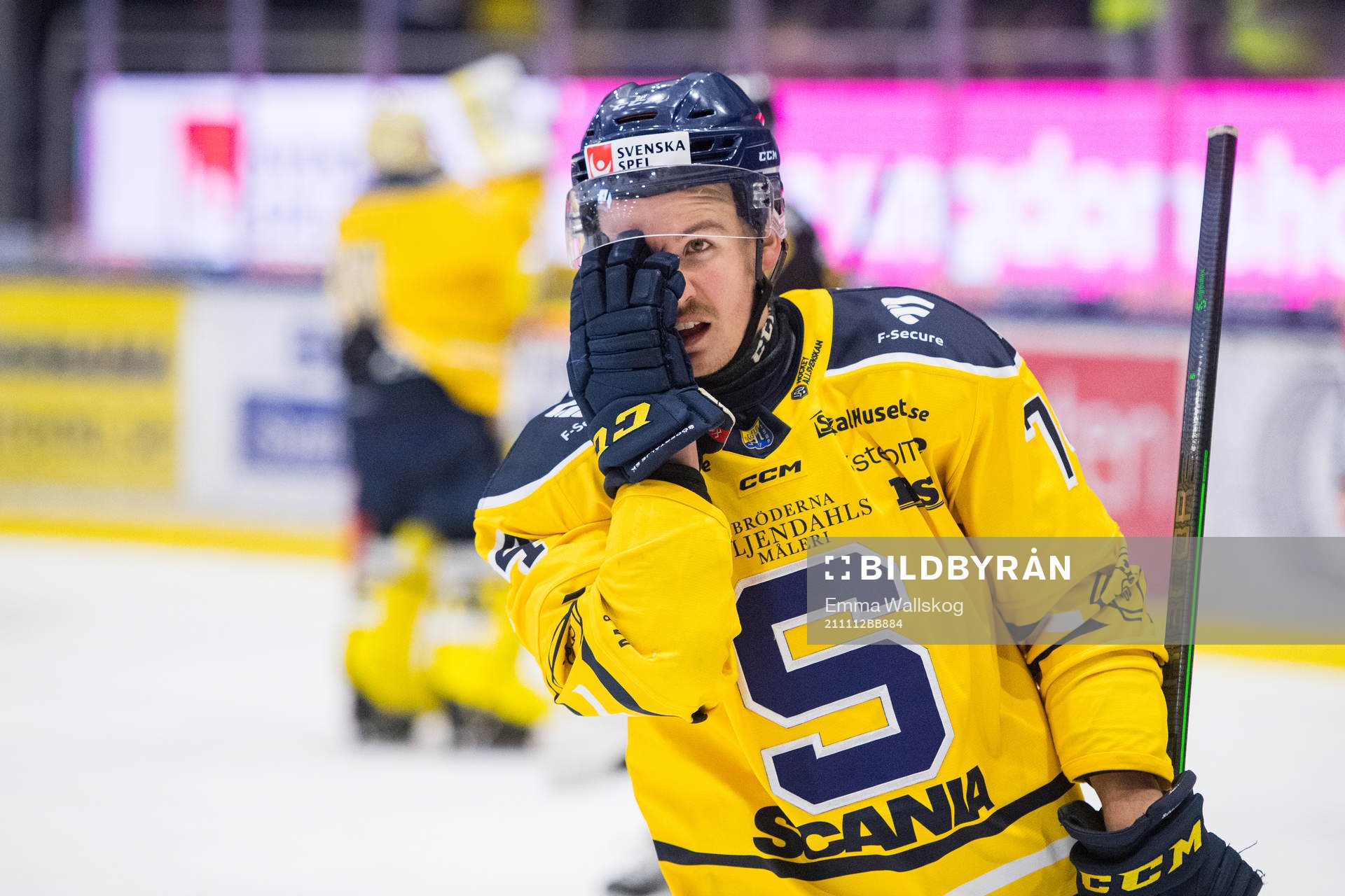 Södertäljes Rasmus Kahilainen har ont