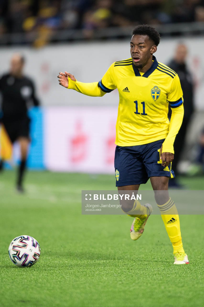 Anthony Elanga of Sweden