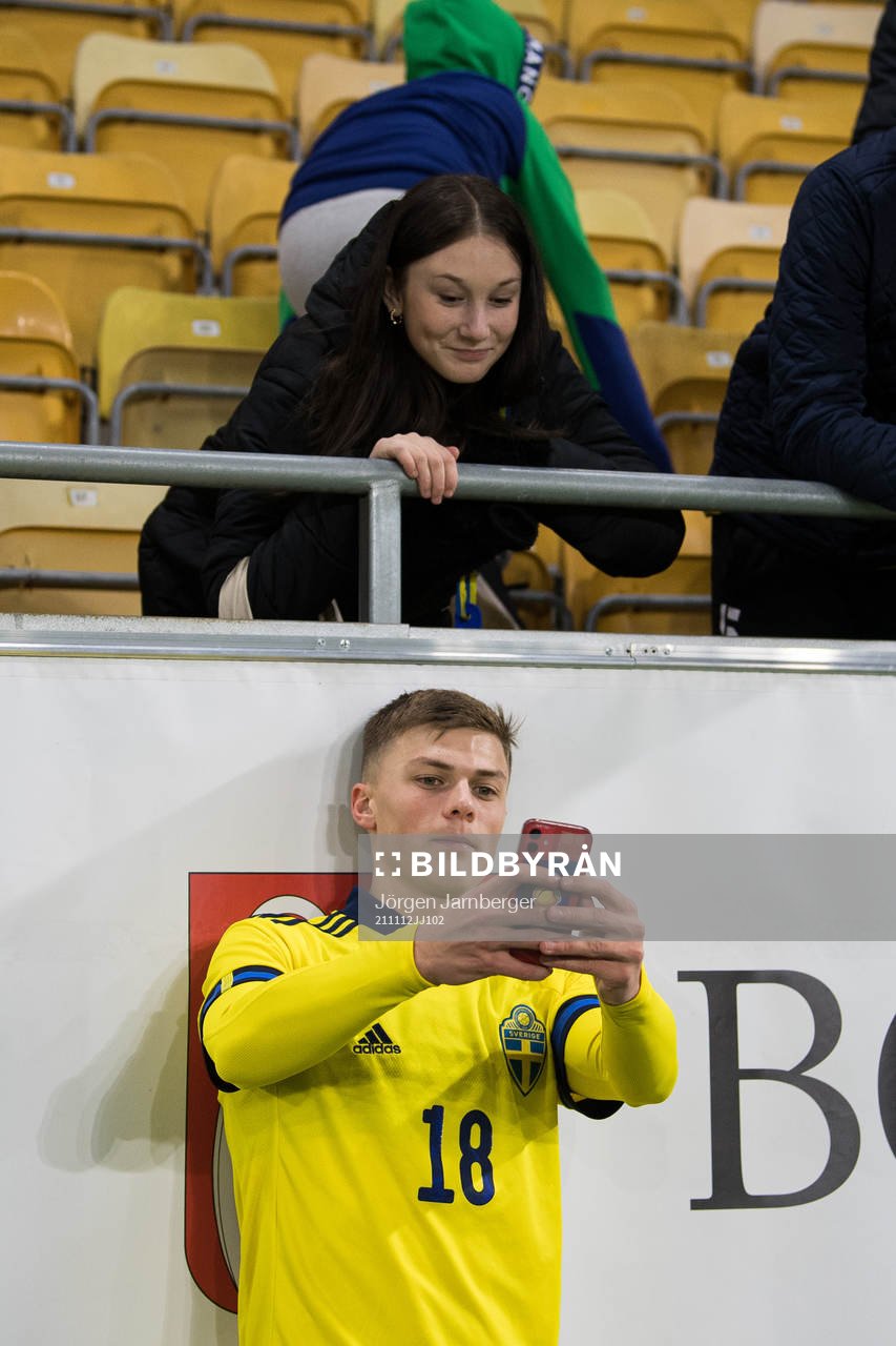 Erik Ring of Sweden celebrates with spectators