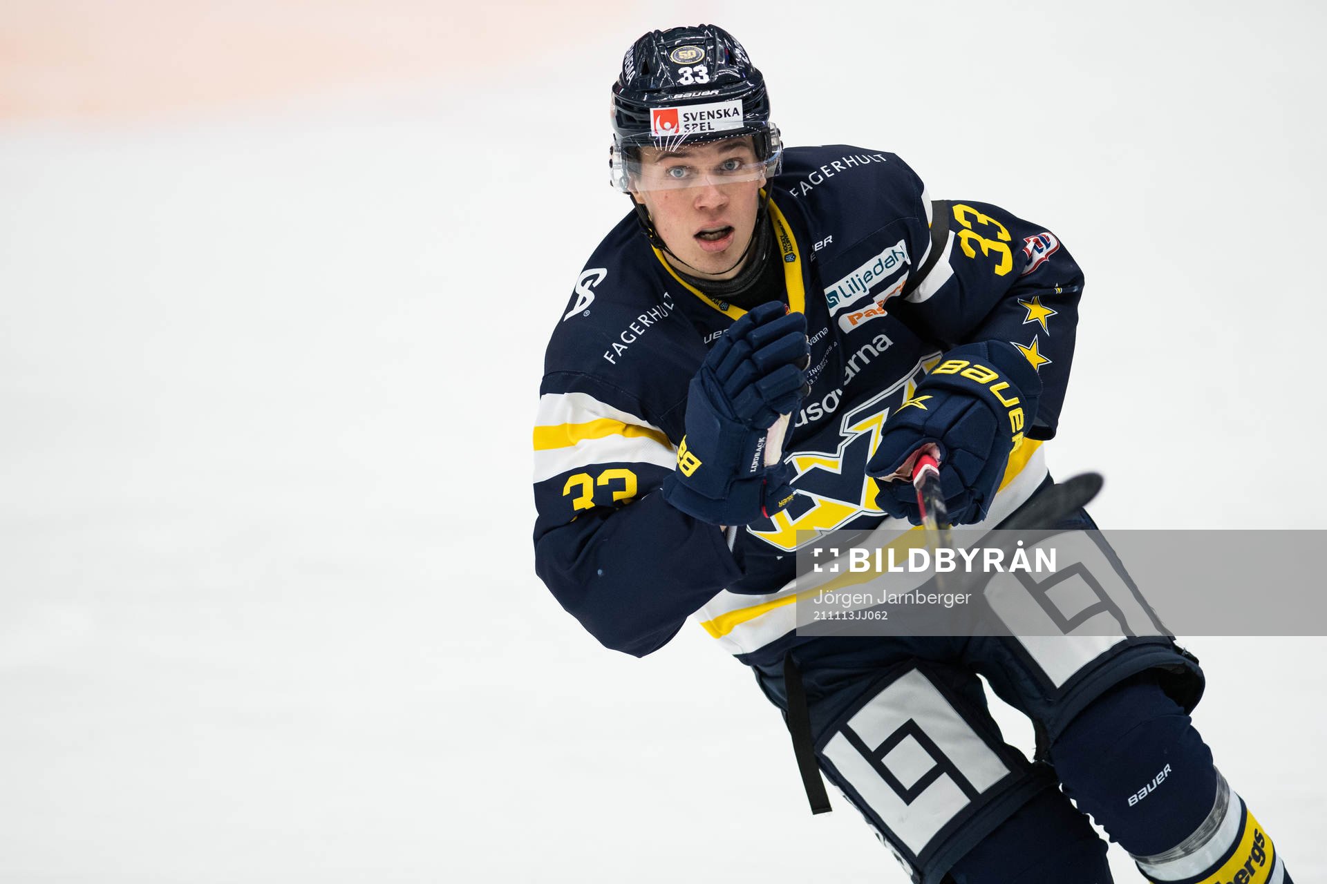 s Måns Lindbäck