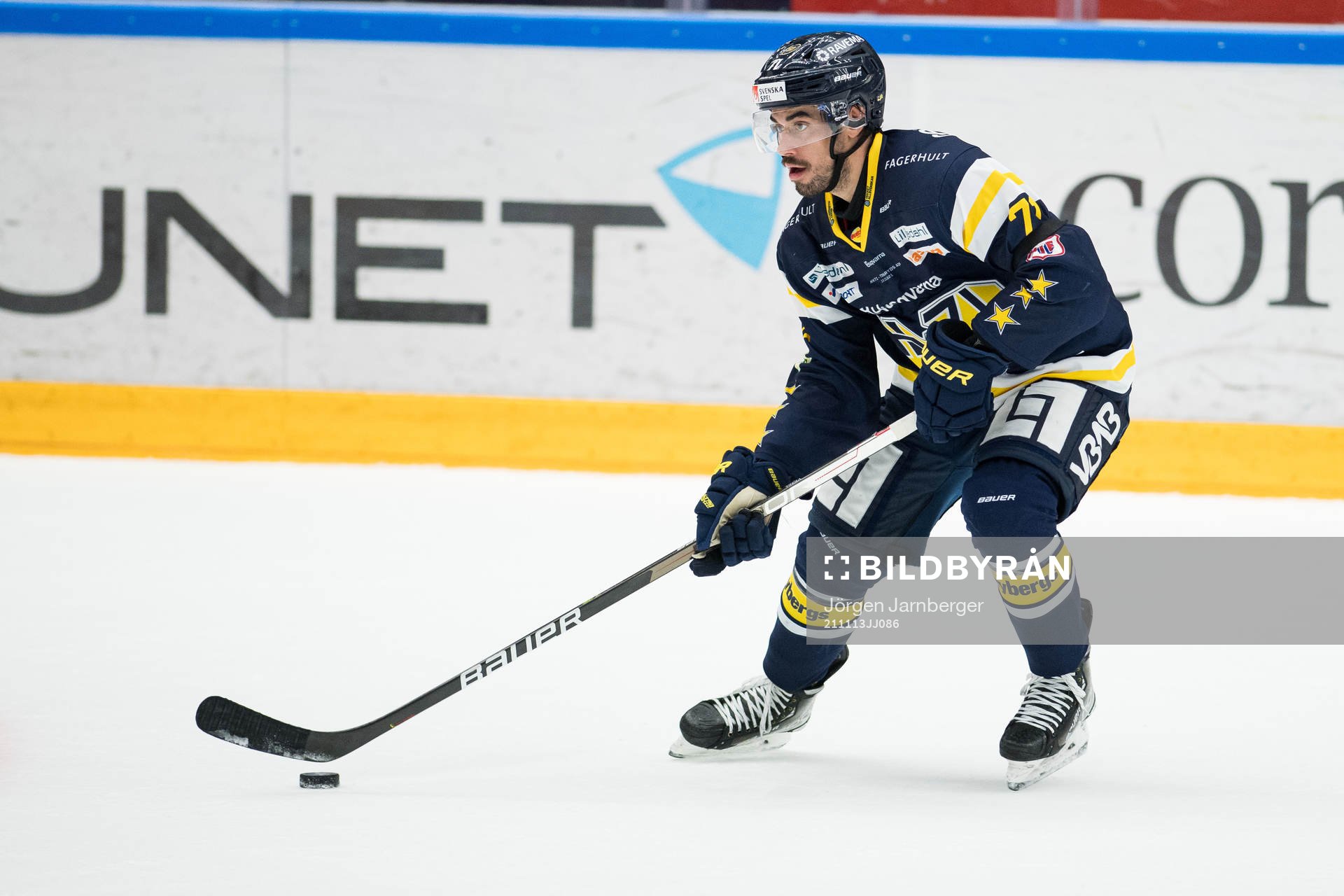 s Tyler Vesel