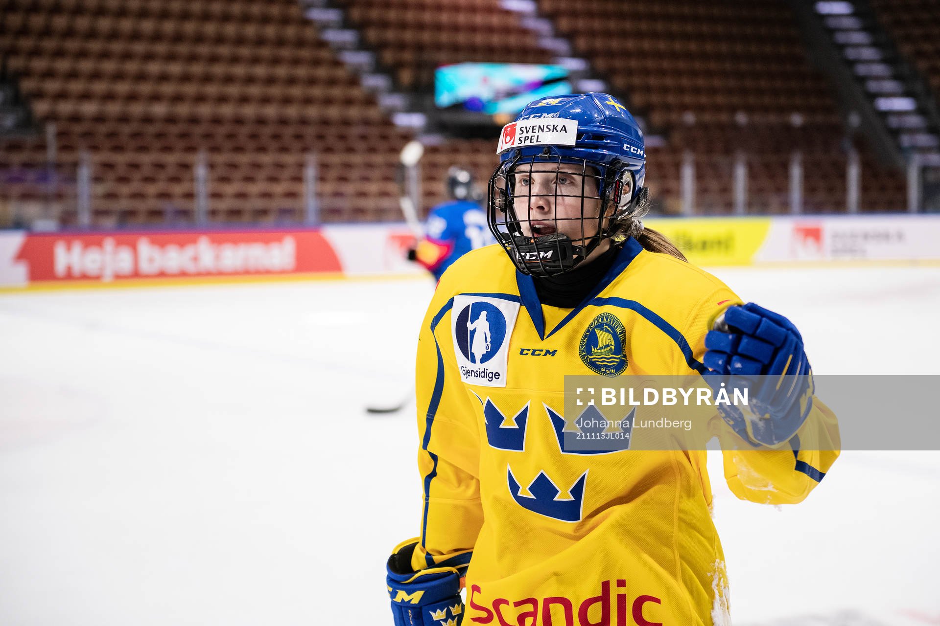 Felizia Wikner-Zienkiewicz of Sweden celebrates