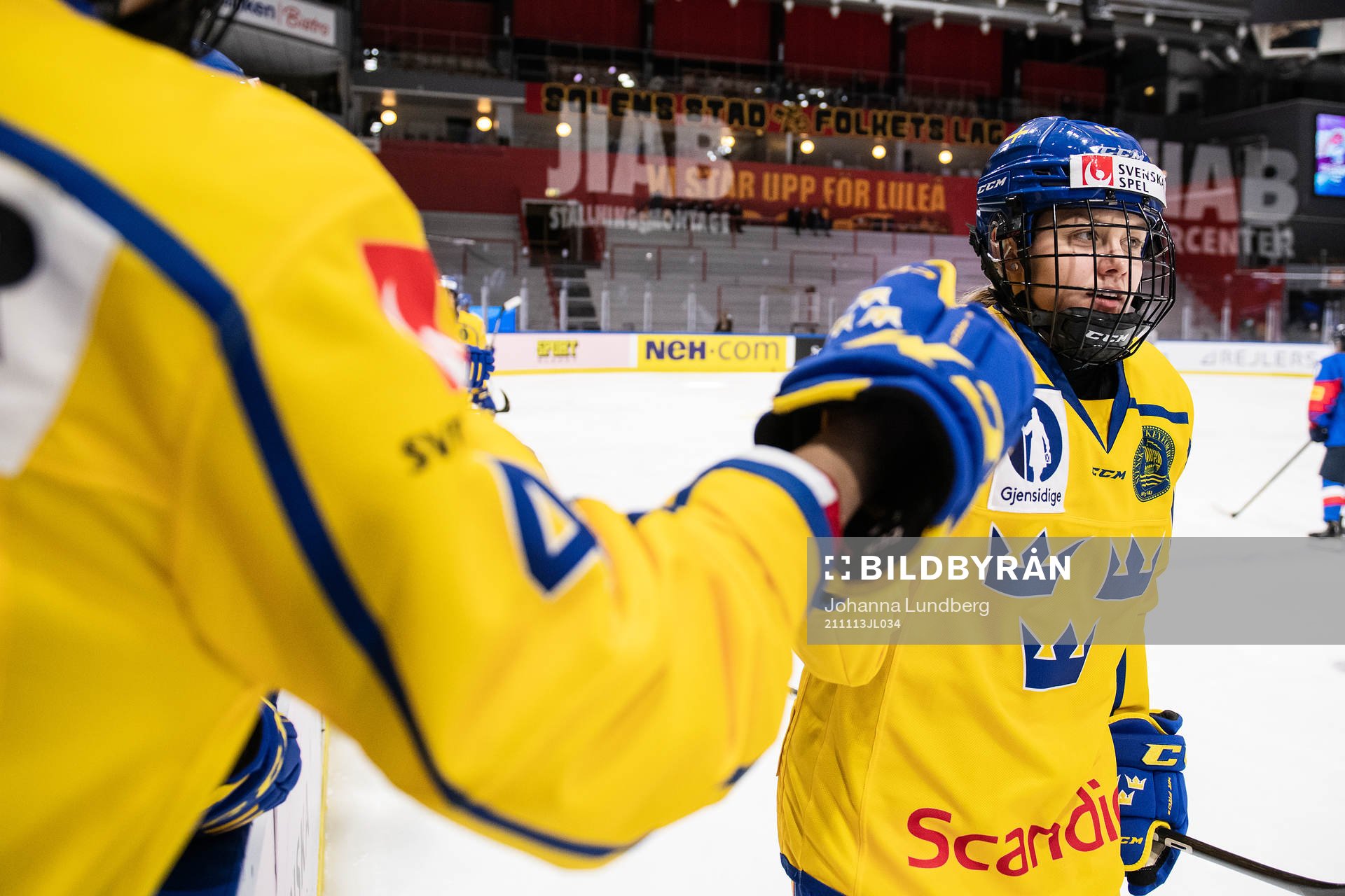 Josefin Bouveng of Sweden celebrates