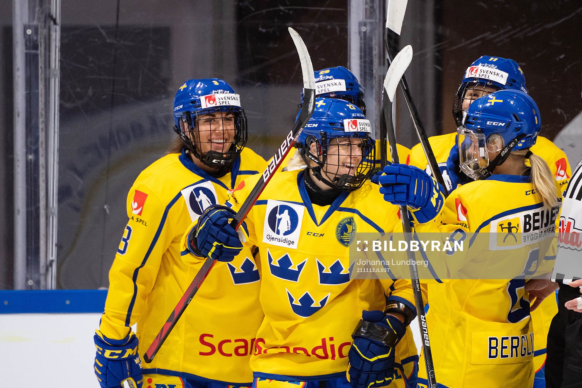 Anna Kjellbin, Emma Nordin and Ebba Berglund of Sweden
