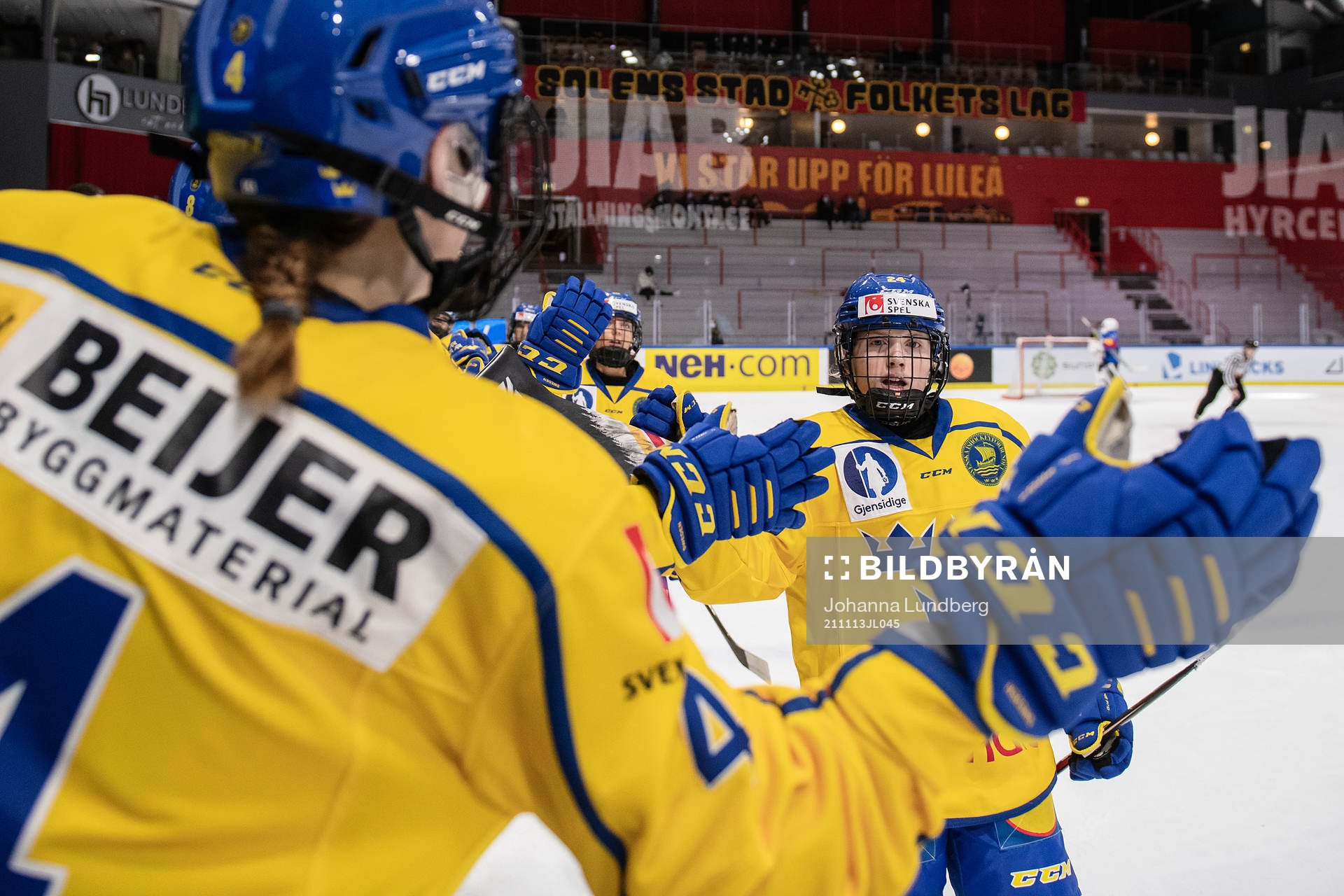 Felizia Wikner-Zienkiewicz of Sweden celebrates