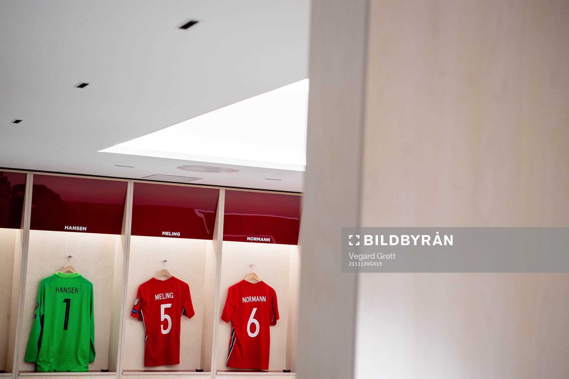 The kits of goalkeeper André Hansen, Birger Meling and