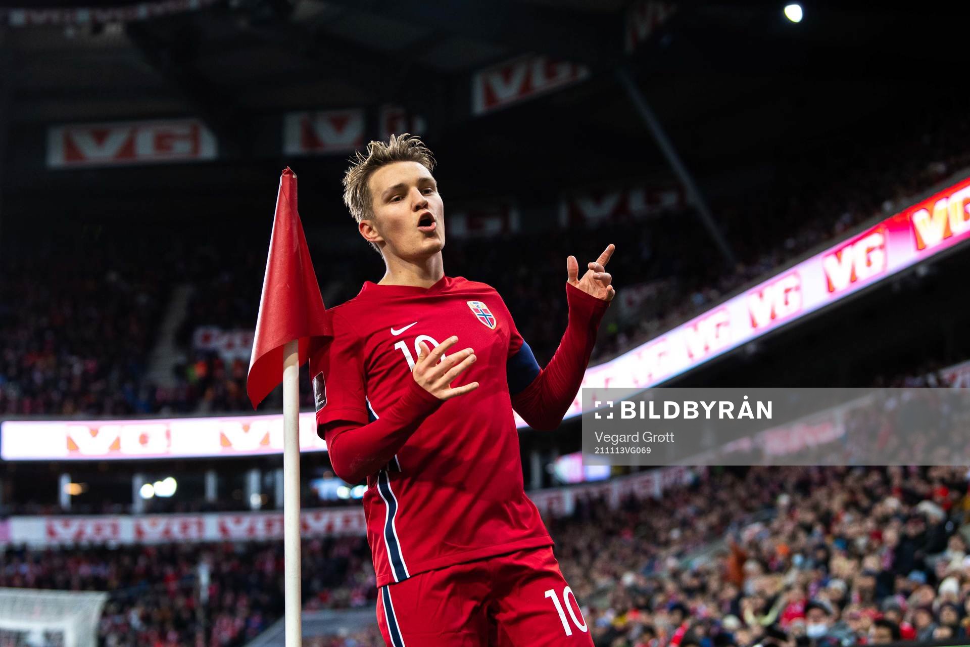 Martin Ødegaard of Norway reacts