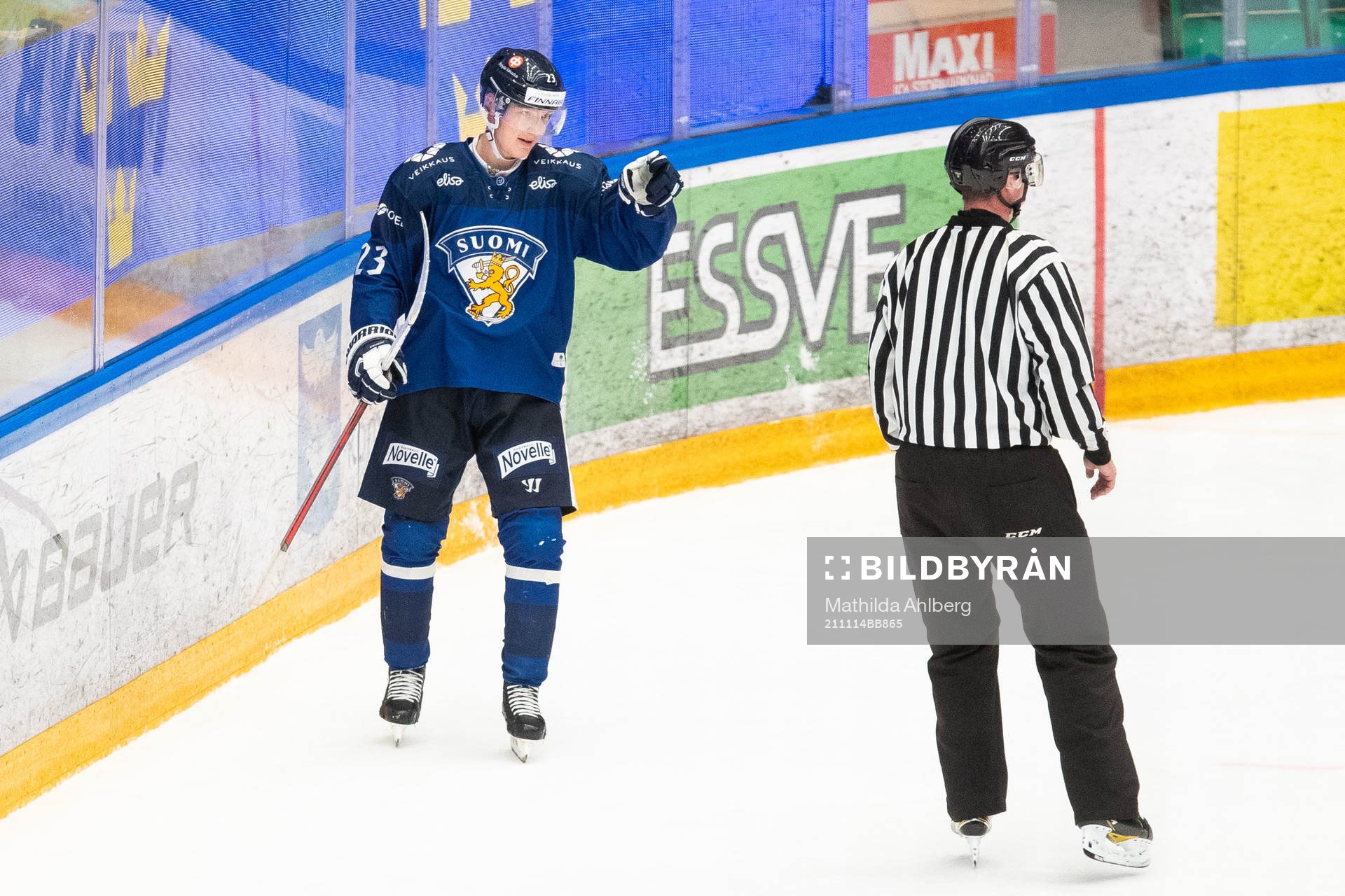 Aatu Räty of Finland celebrates