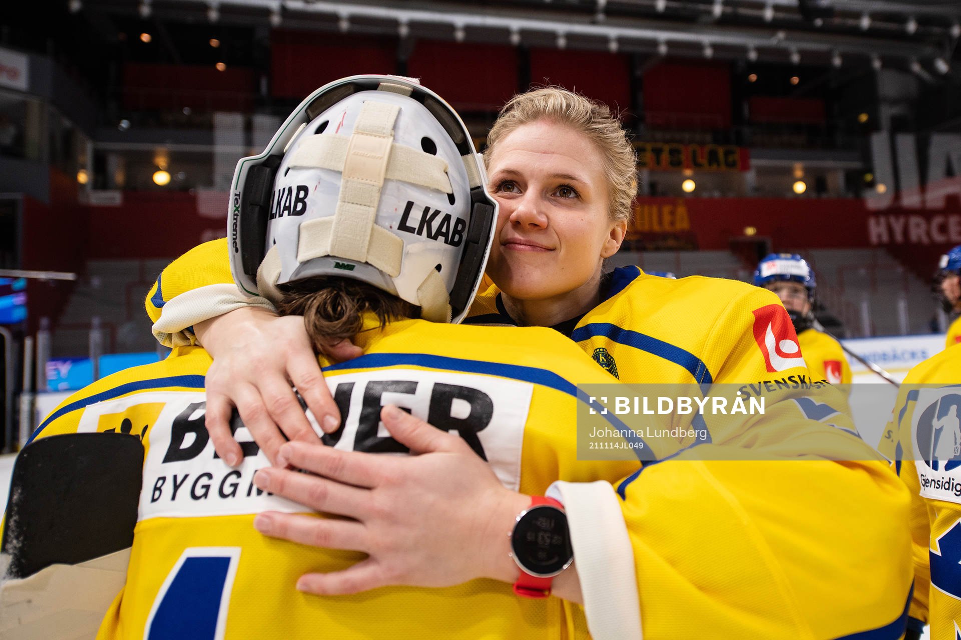 goalkeeper Sara Grahn and Johanna Fällman of Sweden