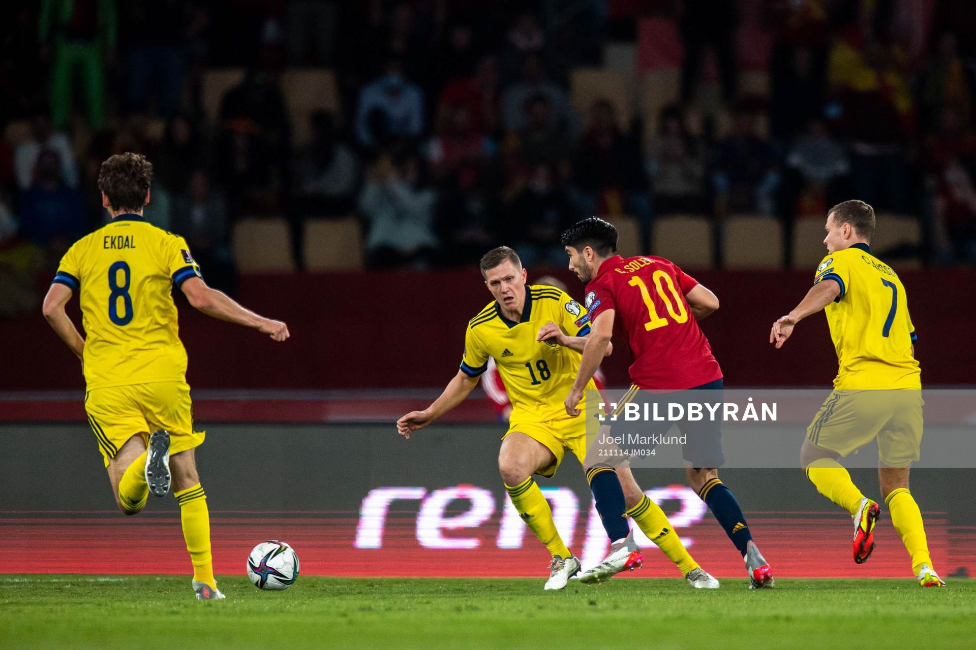 Albin Ekdal, Joakim Nilsson and Viktor Claesson of Sweden