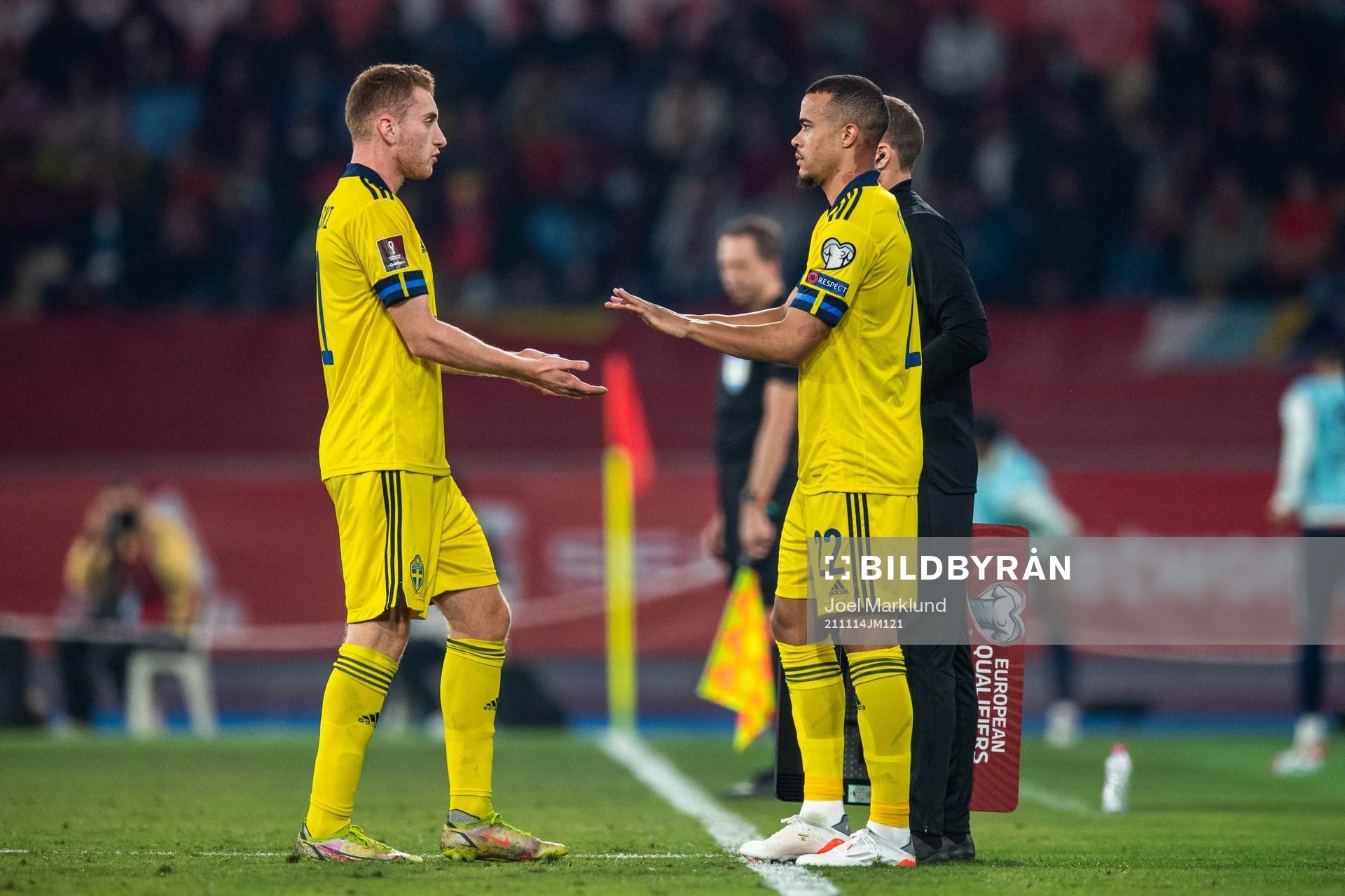 Dejan Kulusevski and Robin Quaison of Sweden