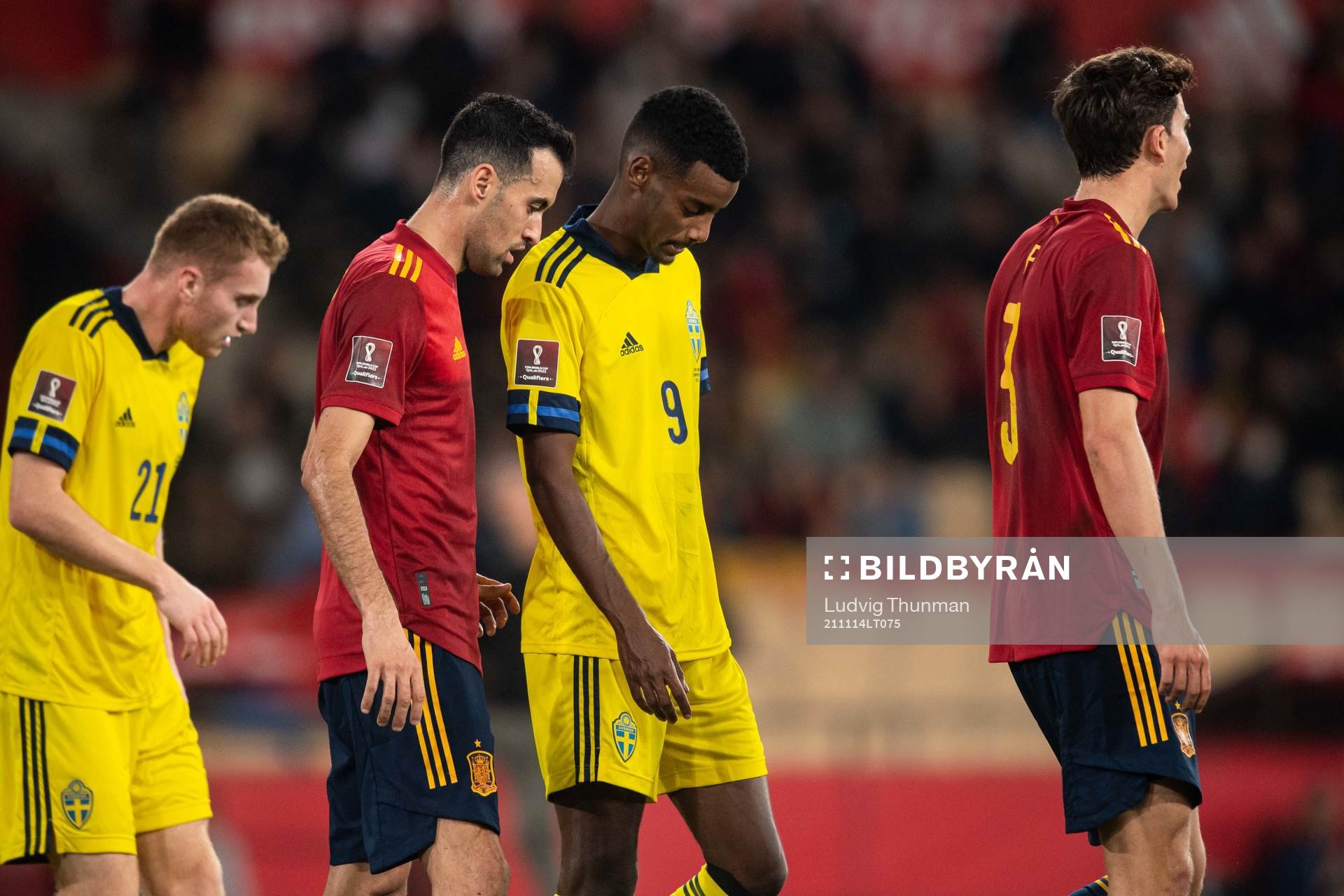 Dejan Kulusevski and Alexander Isak of Sweden looks dejected