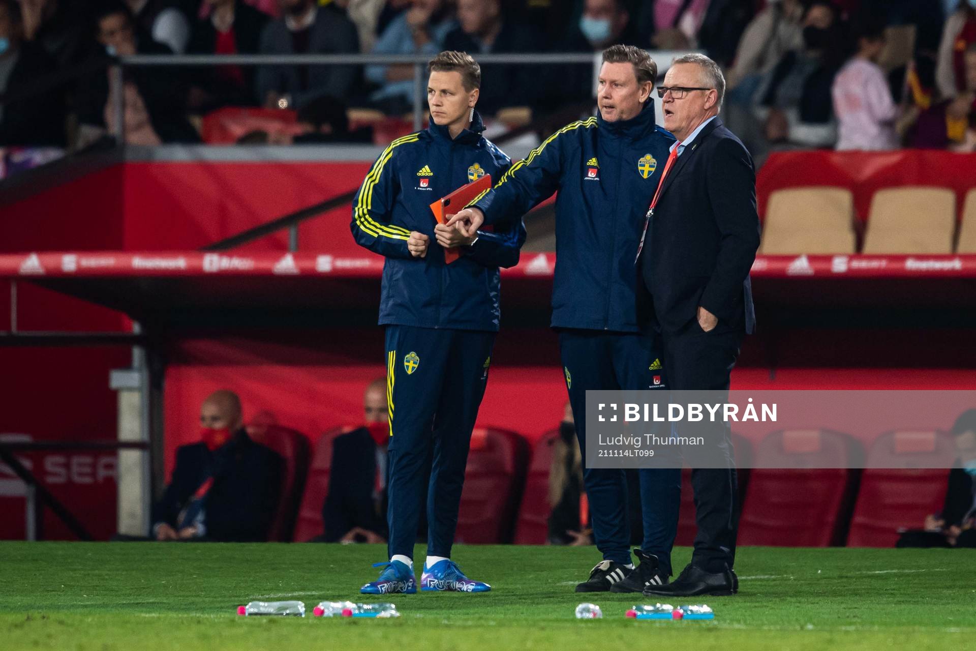 Goalkeeper coach Mats Elfvendahl, assistant coach Peter