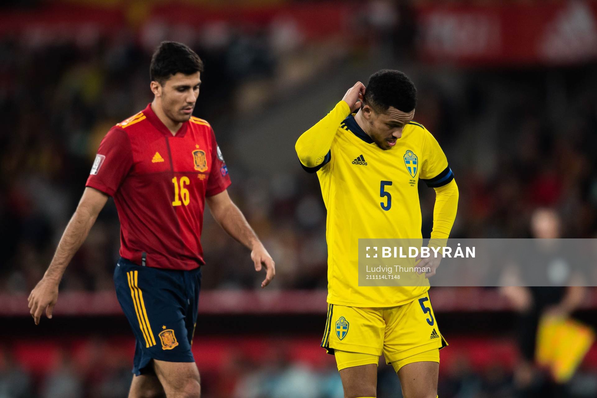 Rodri of Spain Martin Olsson of Sweden