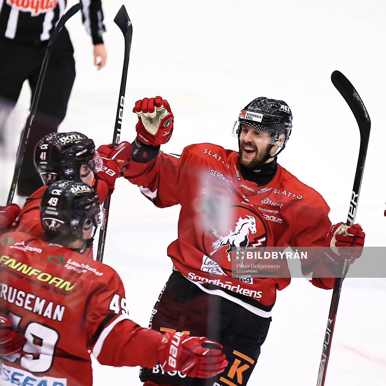 Vita Hästens Marcus Eriksson jublar