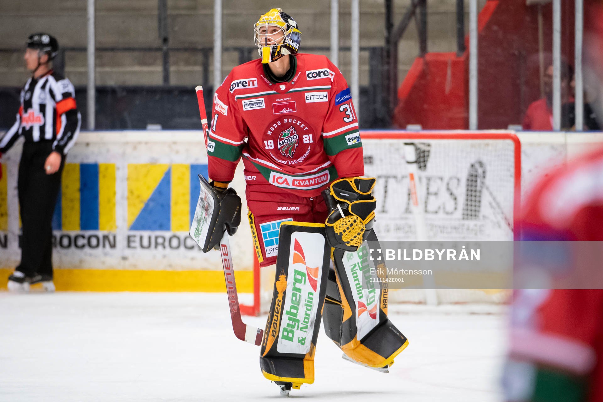 Modos målvakt Henrik Tikkanen