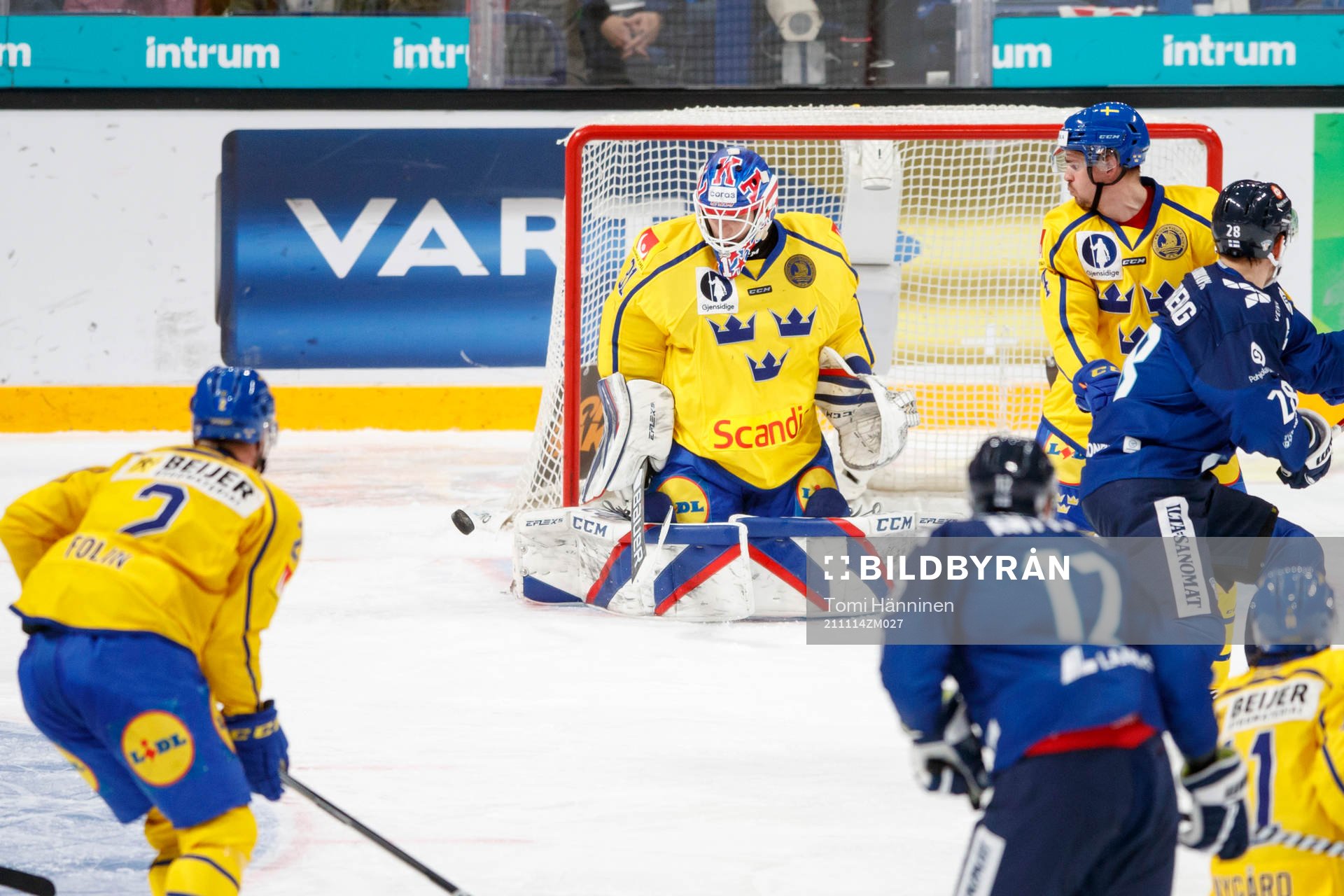 Lars Johansson of Sweden