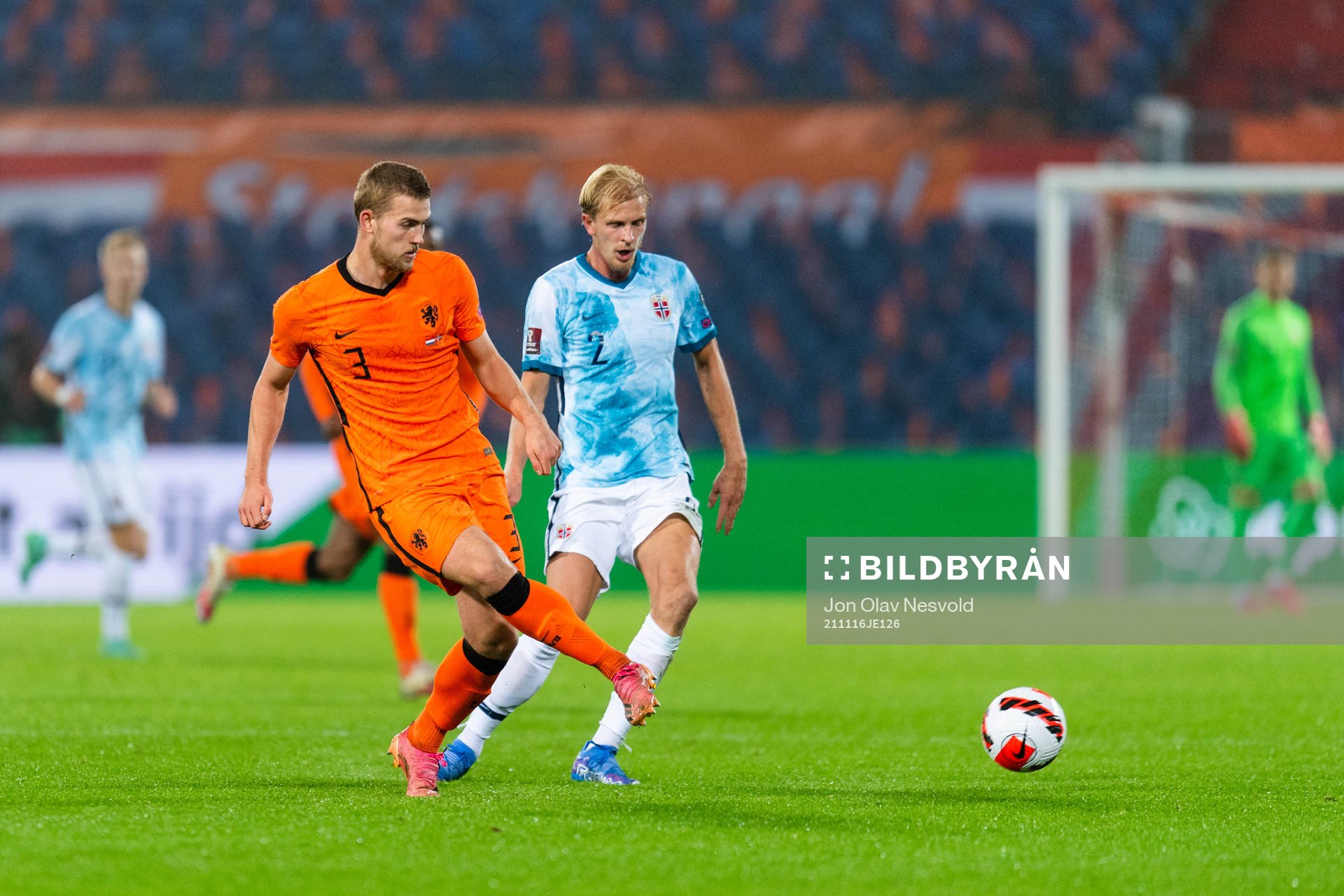 Matthijs de Ligt of Netherlands and Morten Thorsby of Norway
