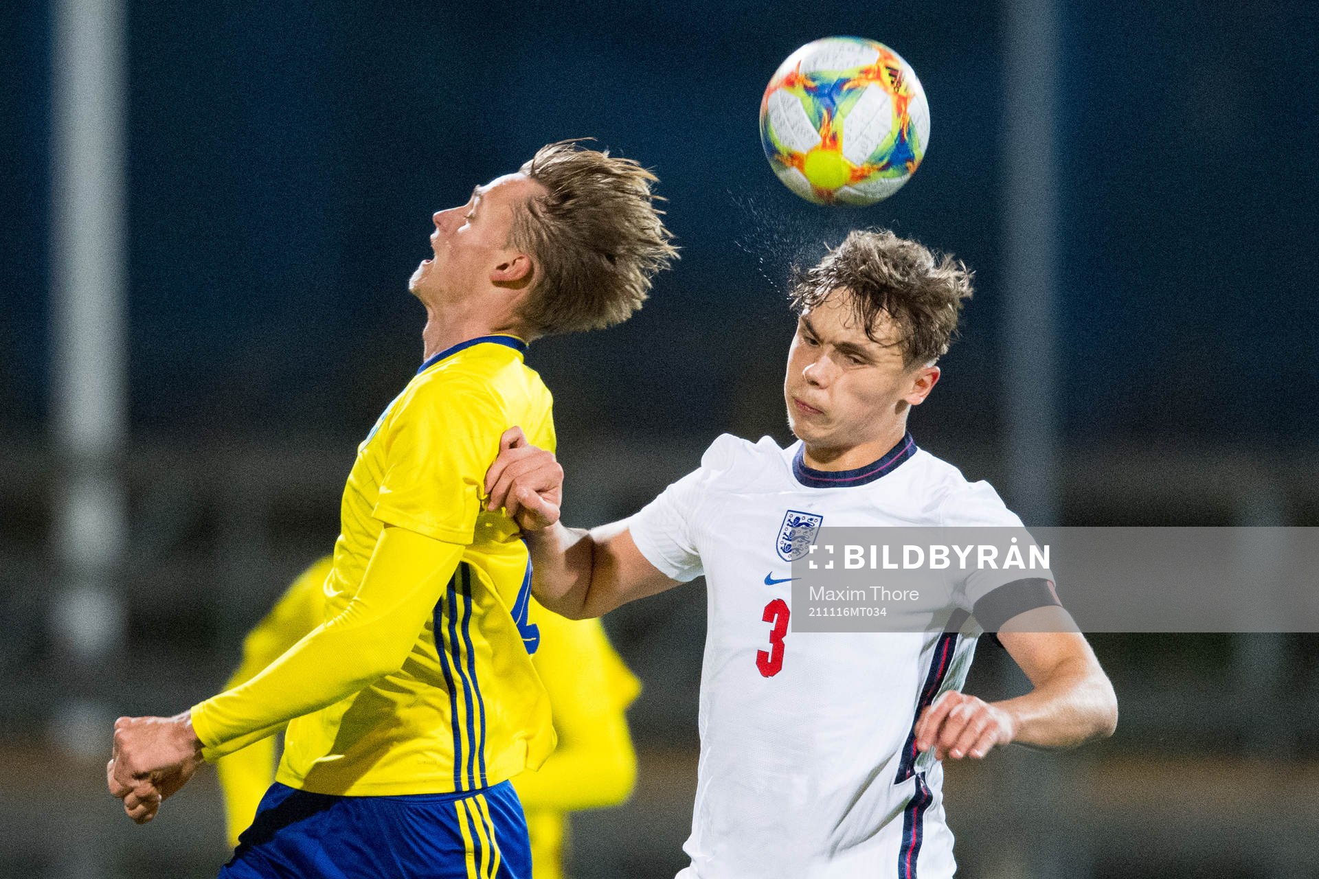 Oscar Wilhelmsson of Sweden and Callum Doyle of England during the UEFA European U18 Qualifier football match between Sweden and England on November 16, 2021 in Stockholm. 