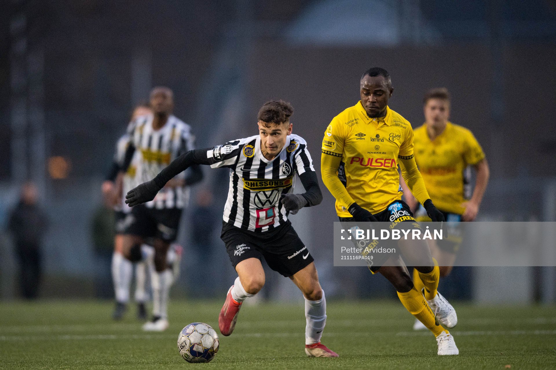 Landskronas Camil Jebara och Elfsborgs Prince Isaac Kouame