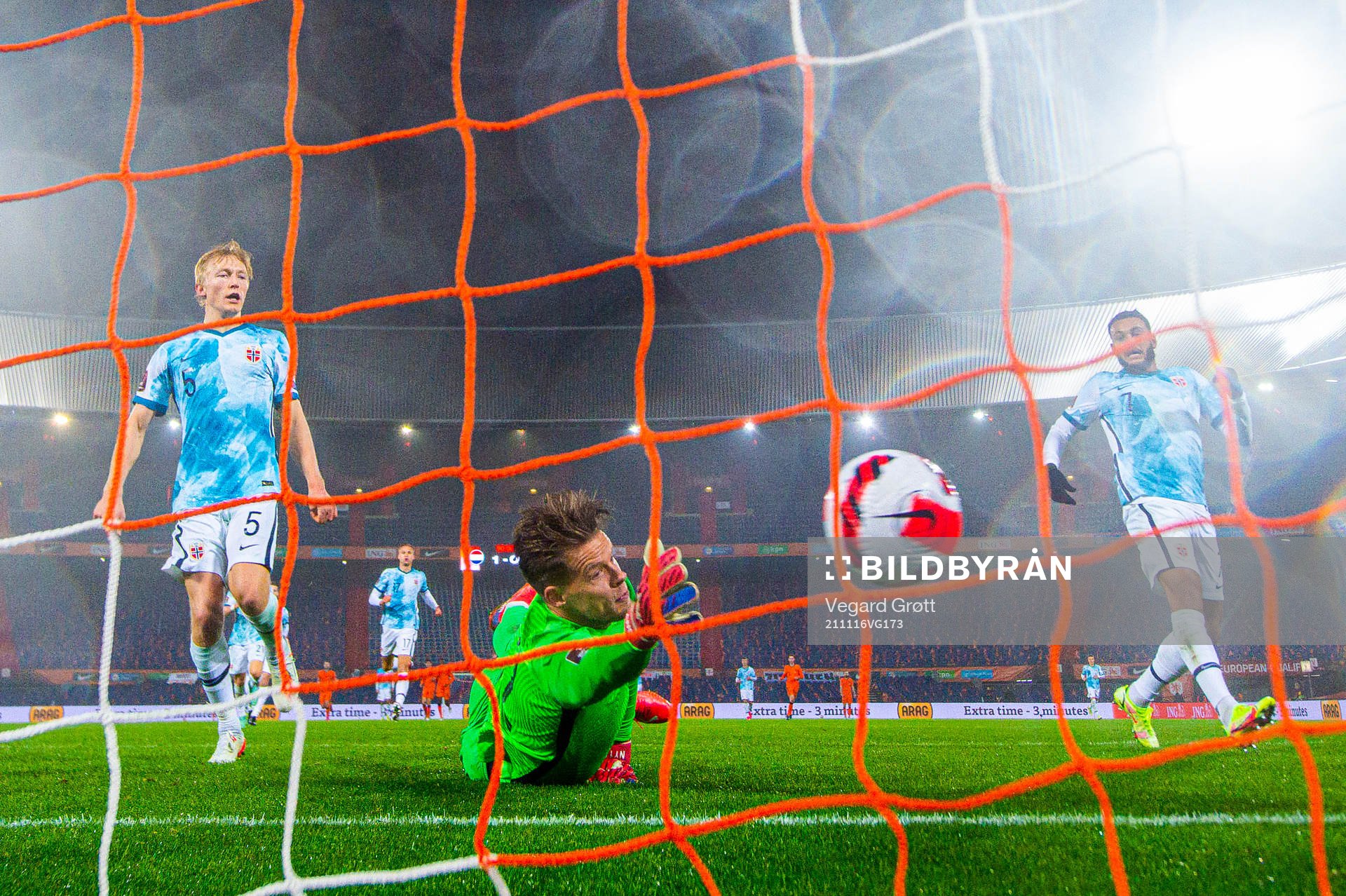 Birger Meling, goalkeeper Ørjan Håskjold Nyland and