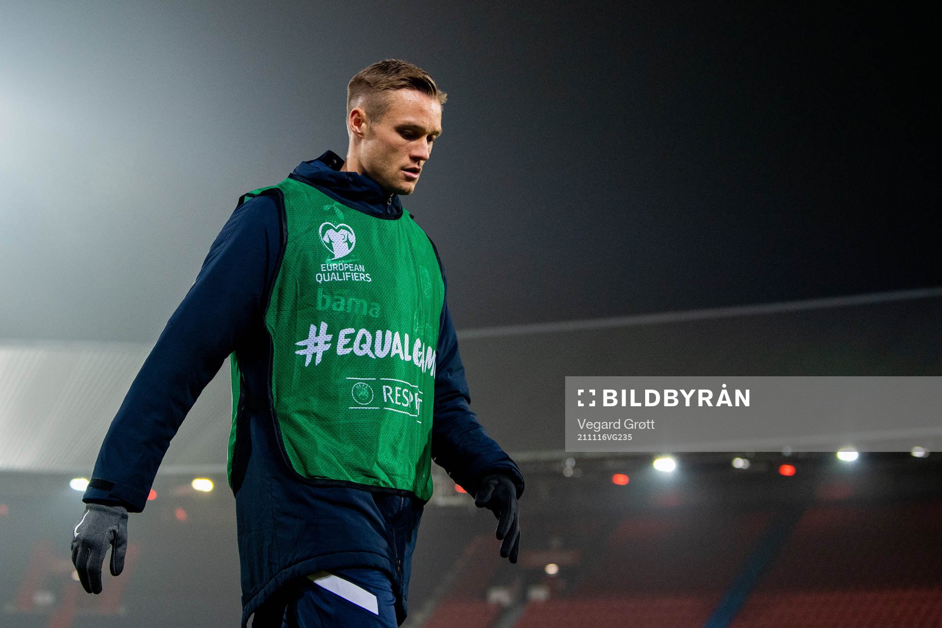 Stian Gregersen of Norway warms up