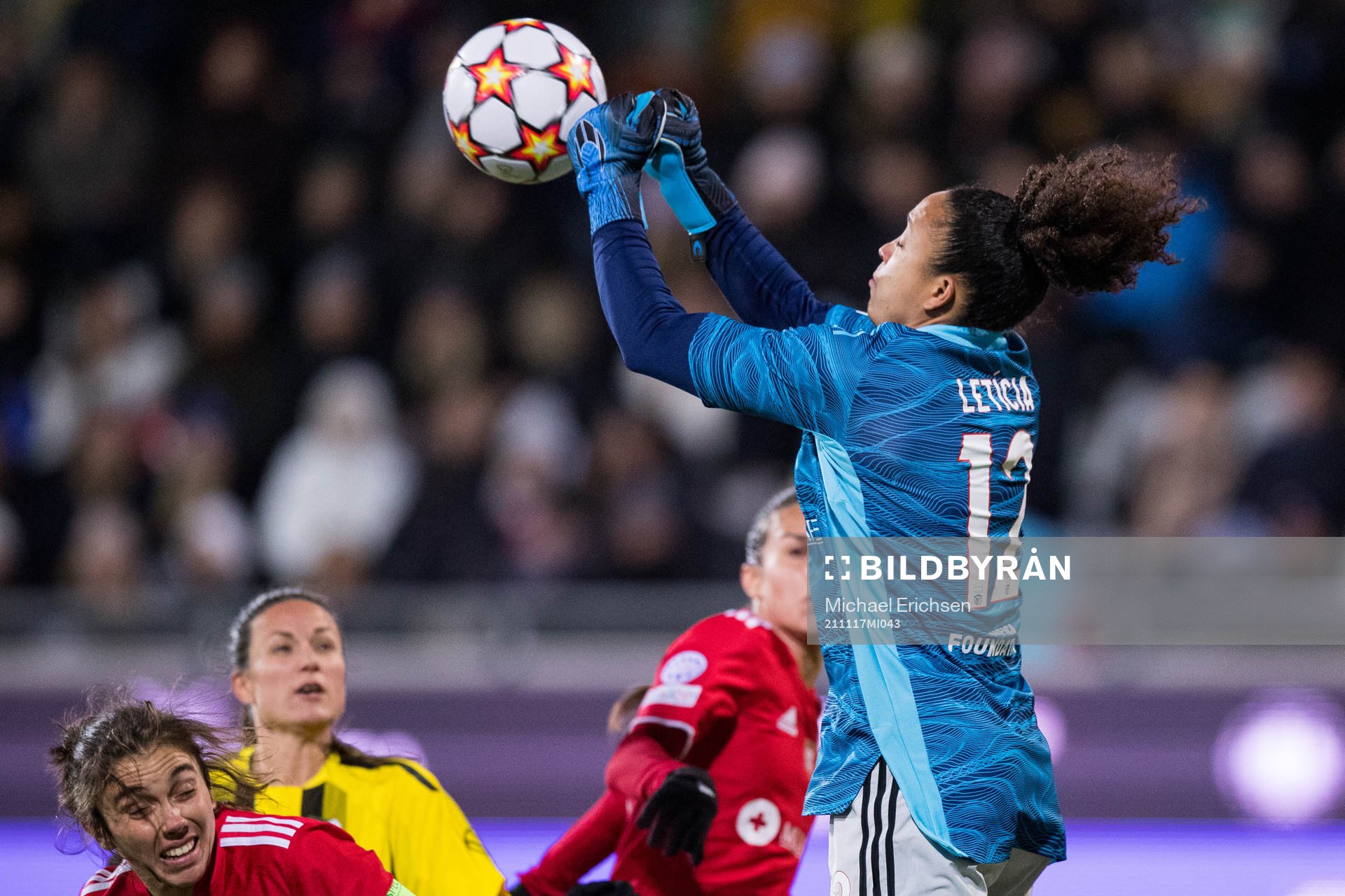 Goalkeeper Leticia of Benfica