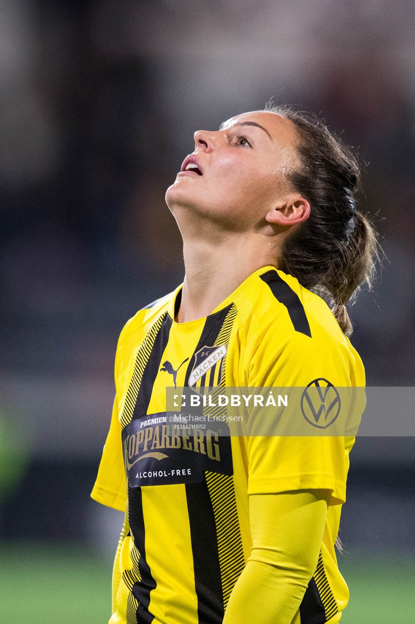 Johanna Rytting Kaneryd of Häcken looks dejected